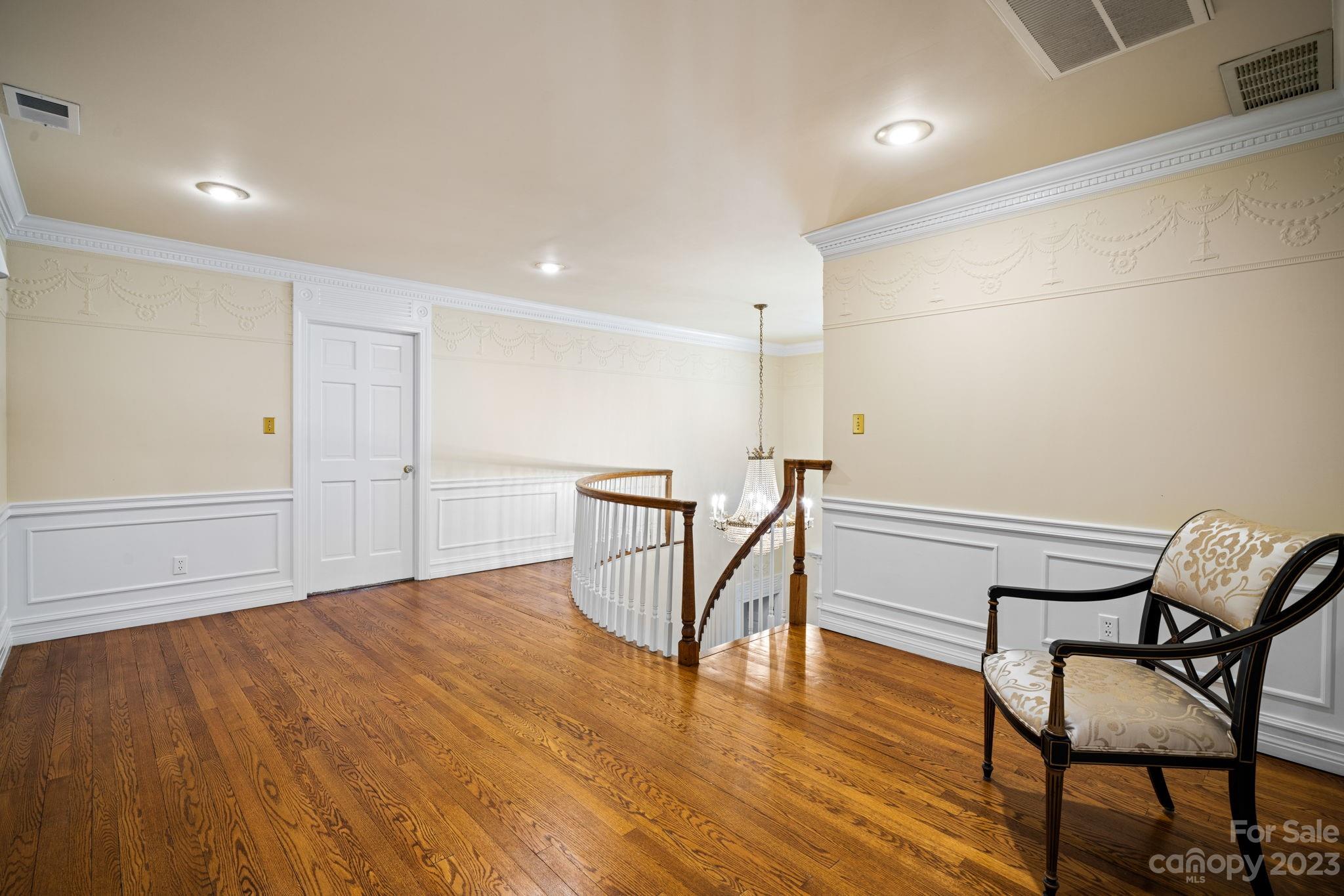 29 Cove Crest Drive