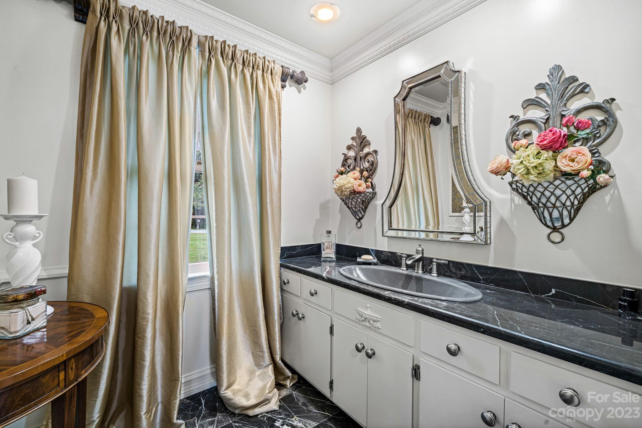 29 Cove Crest Drive