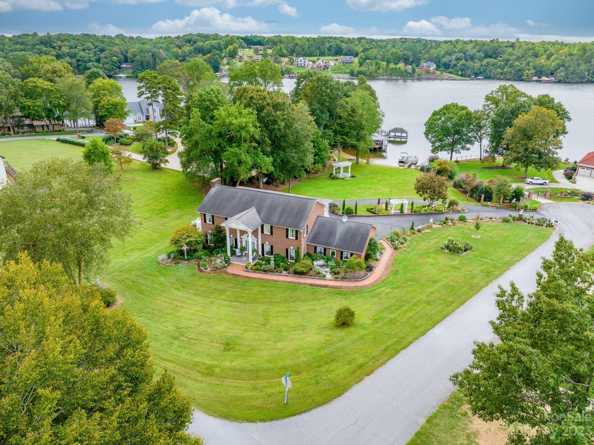 29 Cove Crest Drive