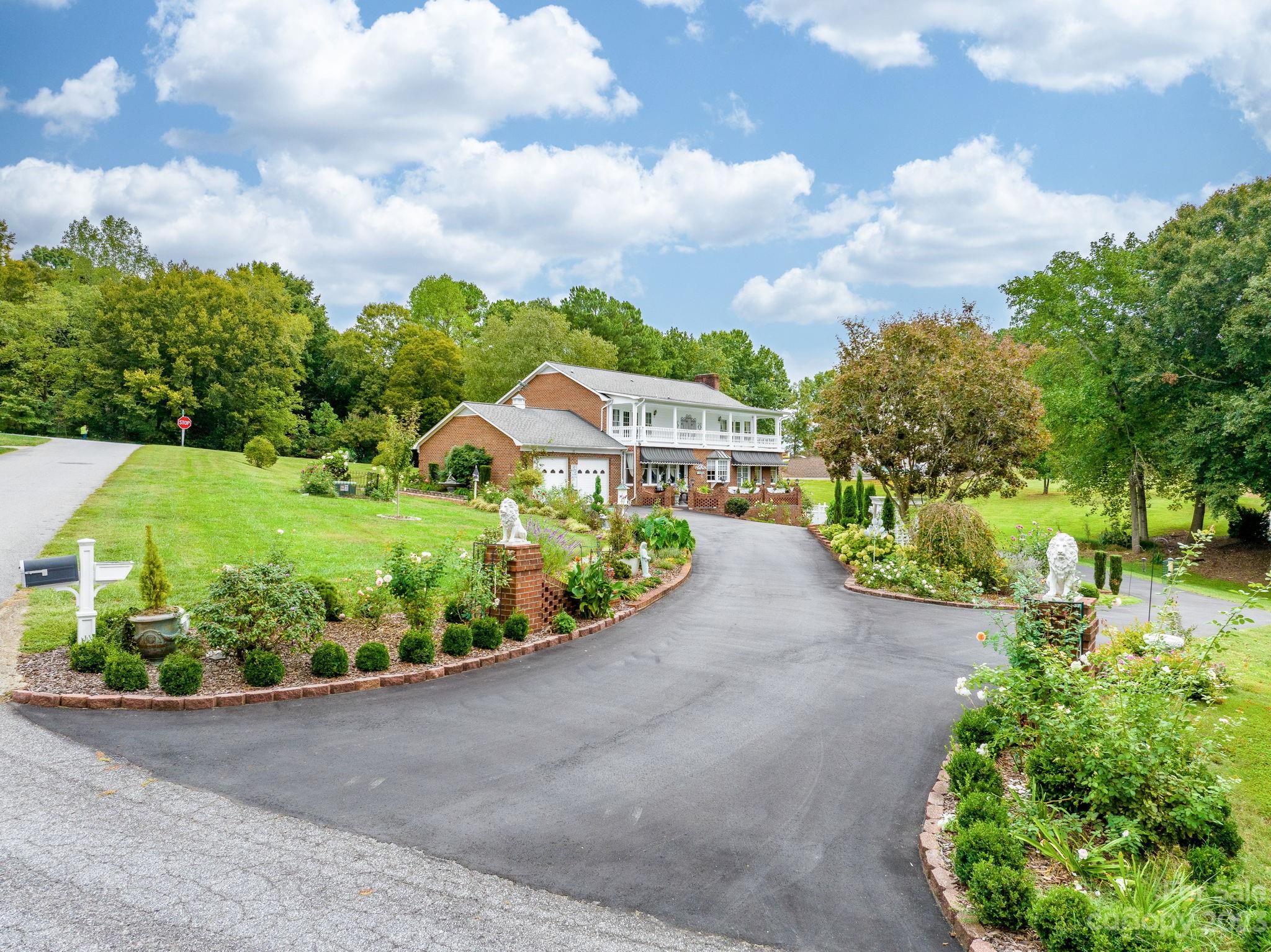 29 Cove Crest Drive
