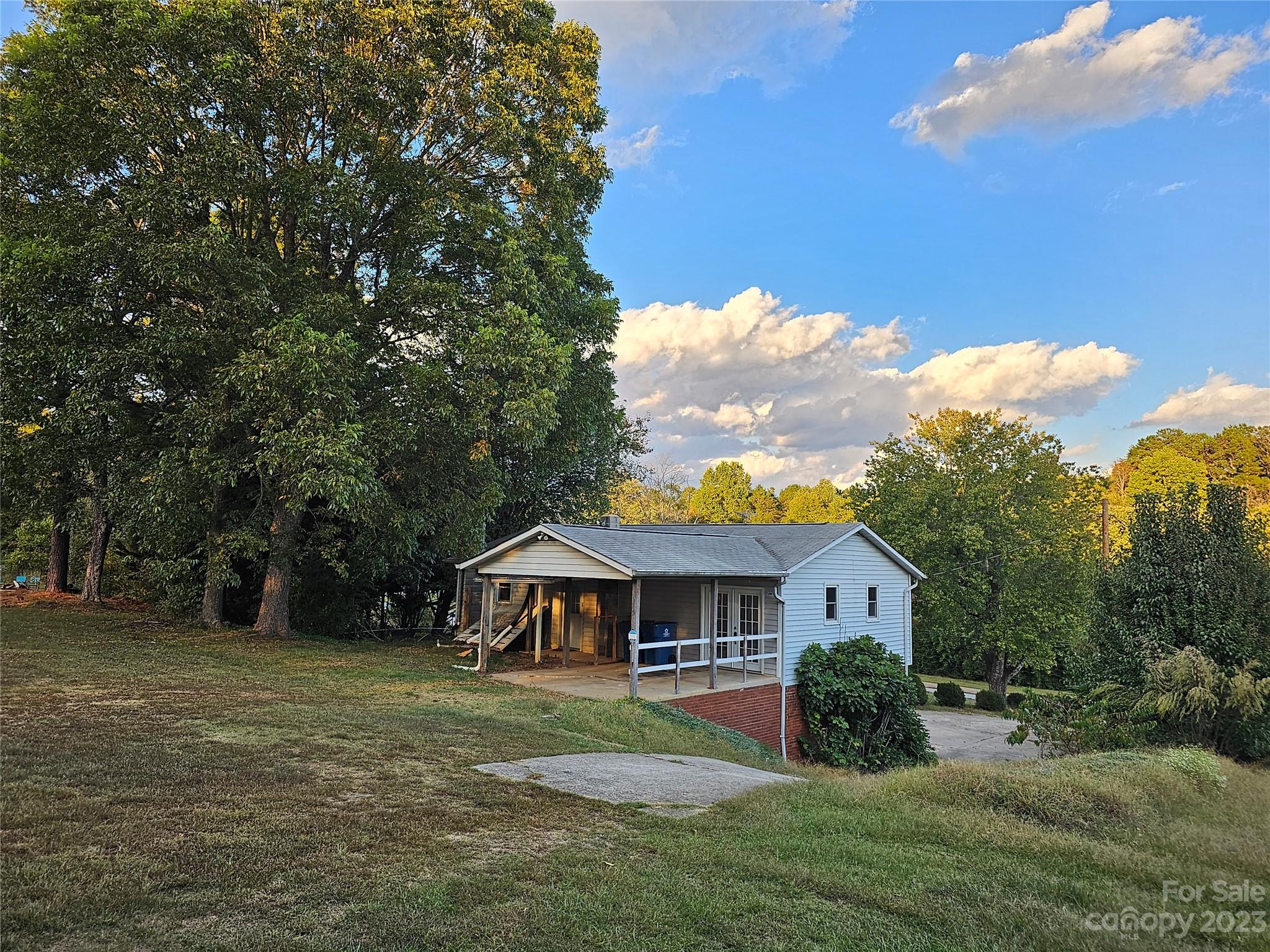 65 N Highland Avenue