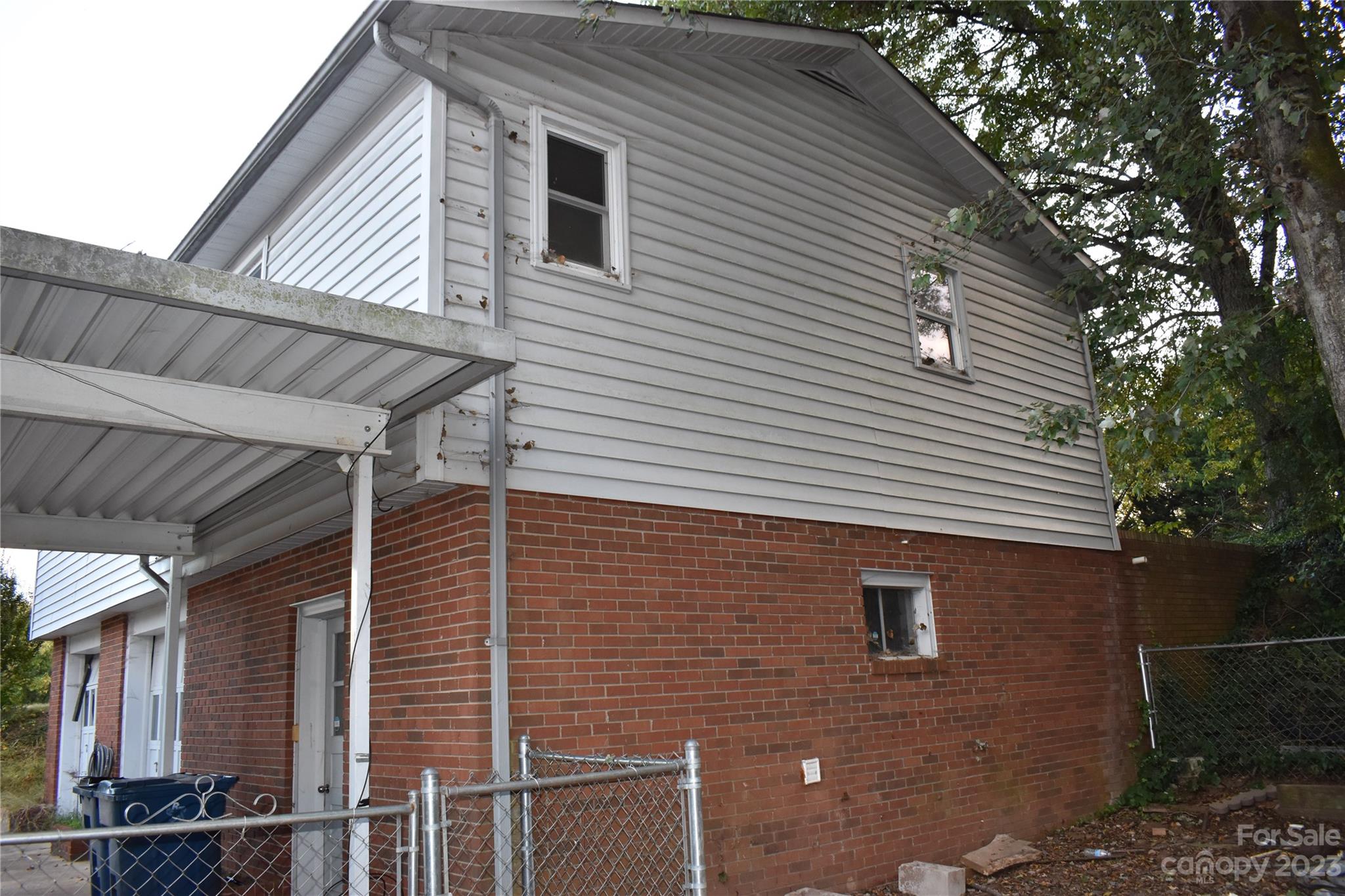 65 N Highland Avenue