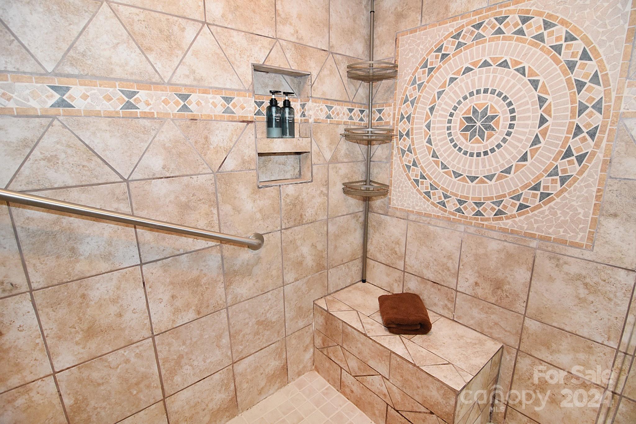 71 Lakemont Park Road