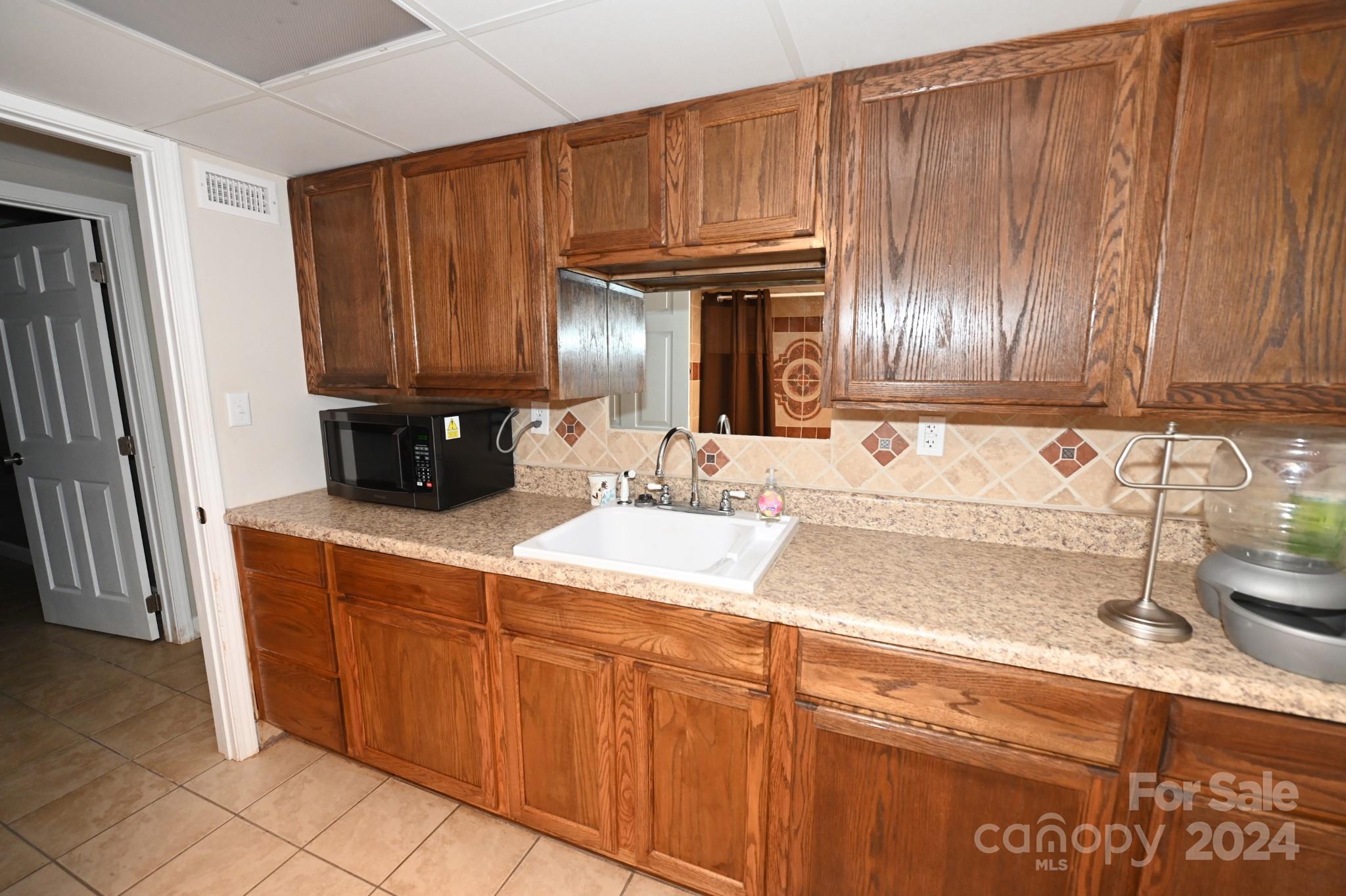 71 Lakemont Park Road