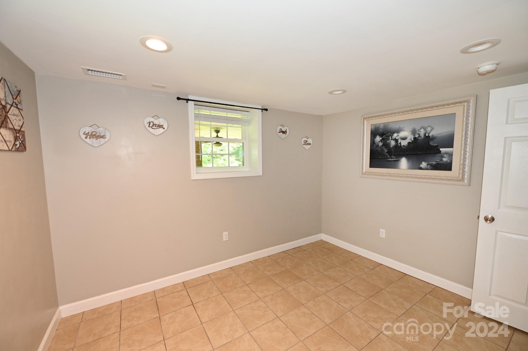 71 Lakemont Park Road