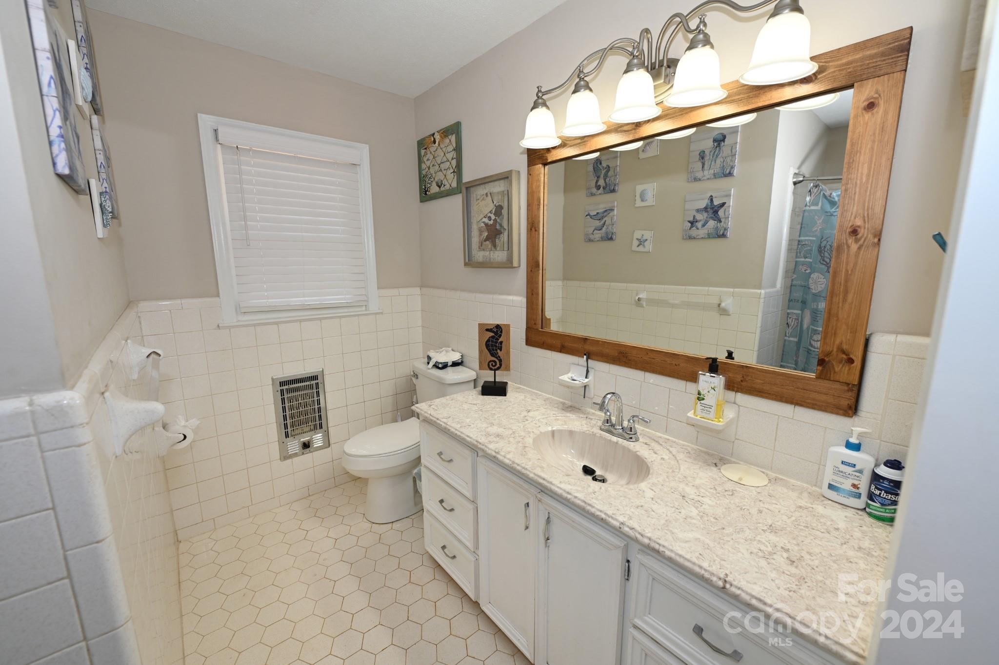 71 Lakemont Park Road