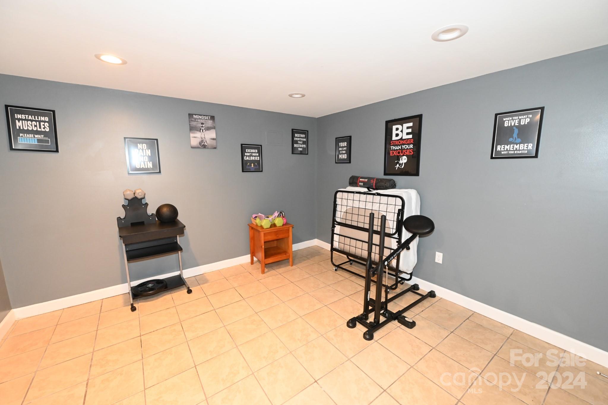 71 Lakemont Park Road