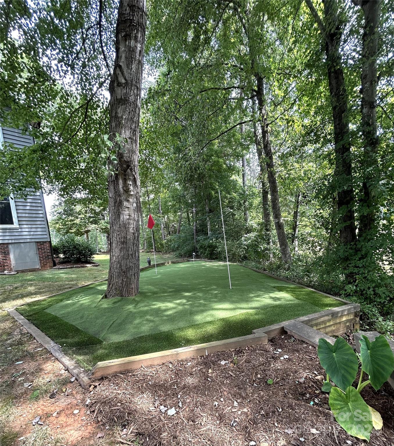 4821 Glen Hollow Lane NE