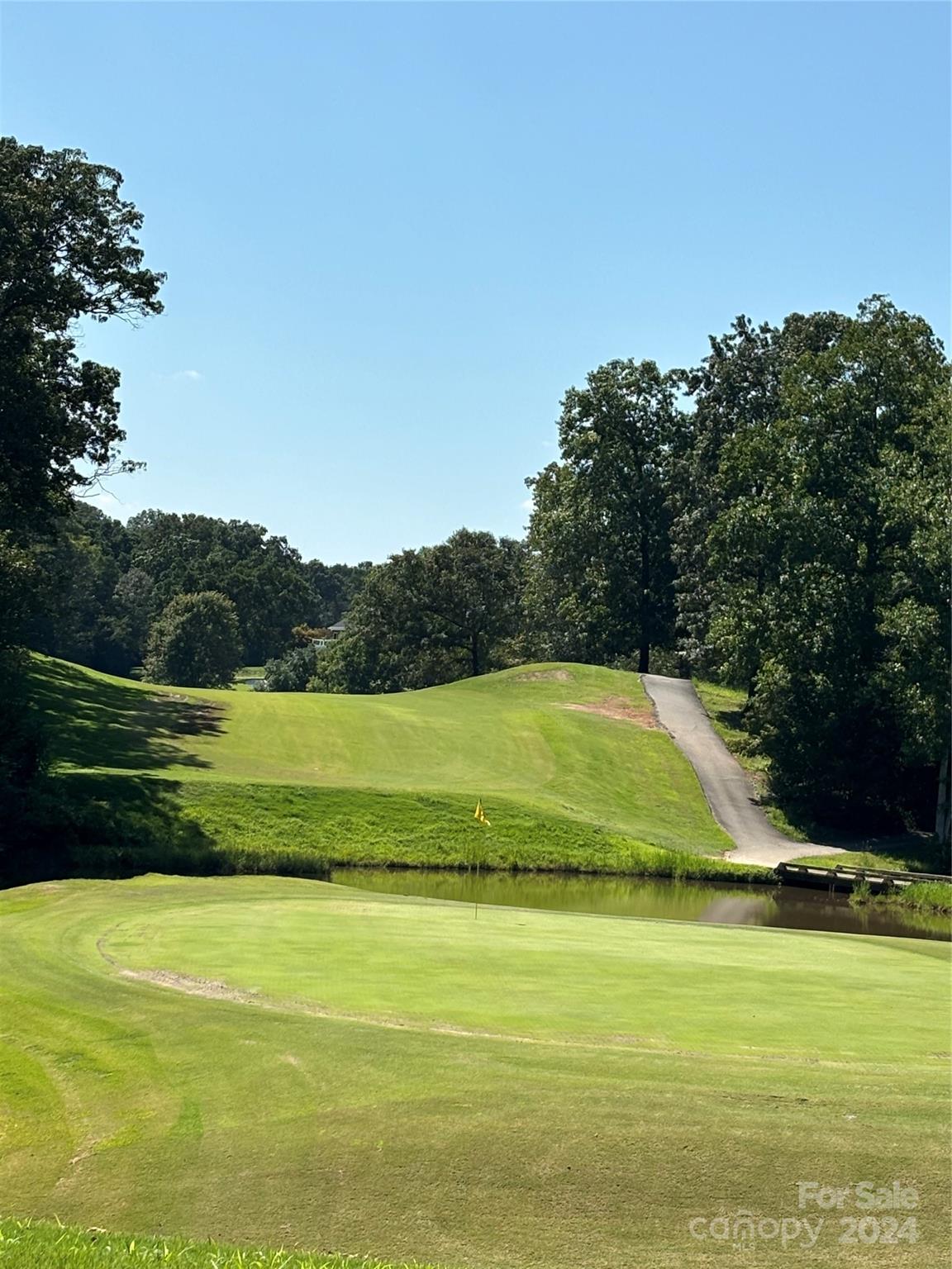 4821 Glen Hollow Lane NE