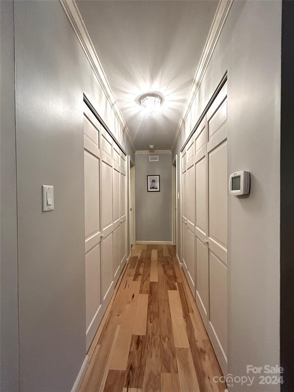 4821 Glen Hollow Lane NE