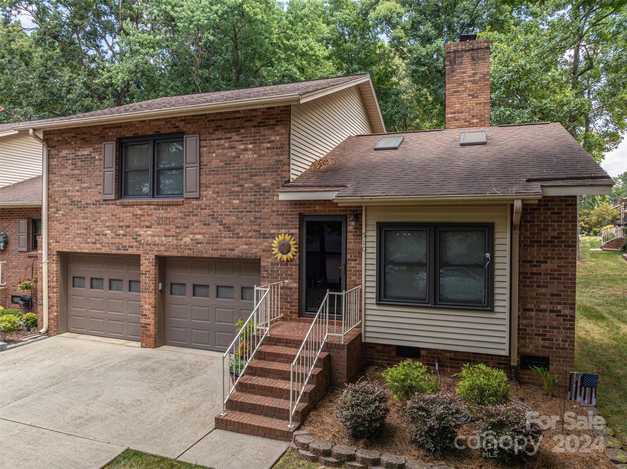 510 6th Street Circle NE