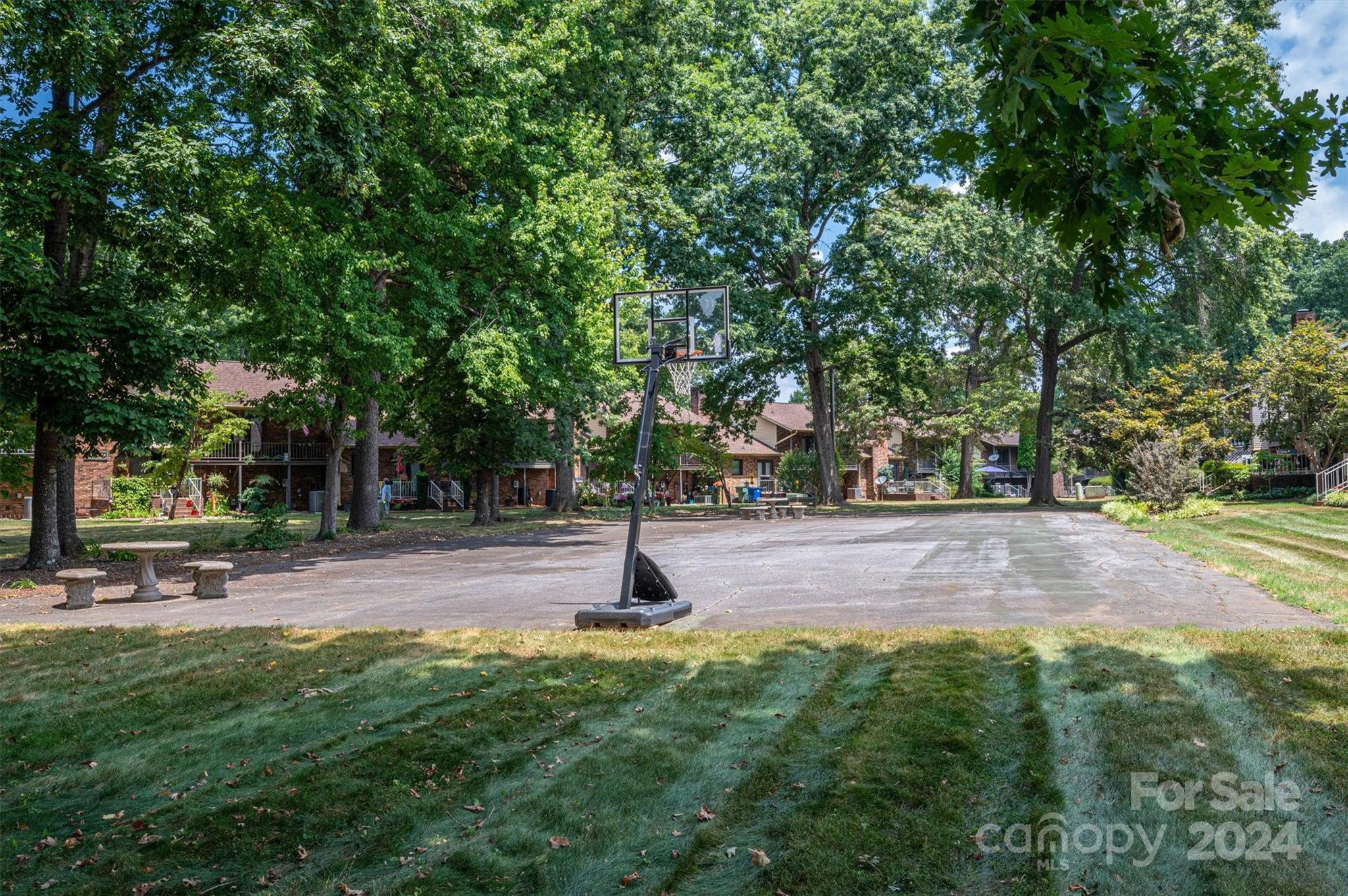 510 6th Street Circle NE