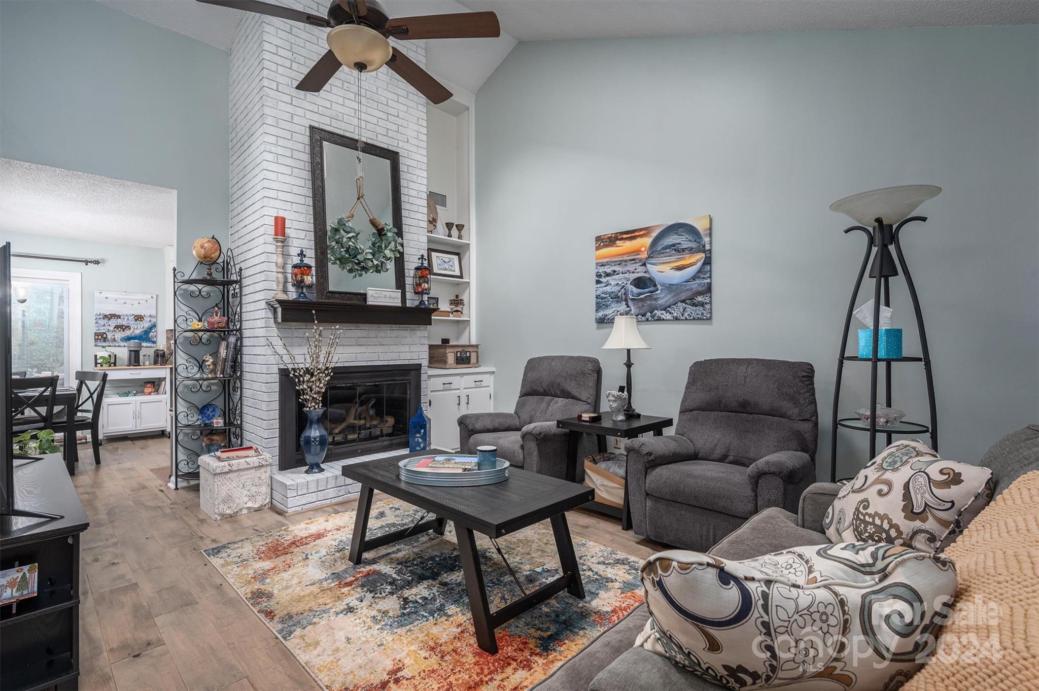 510 6th Street Circle NE
