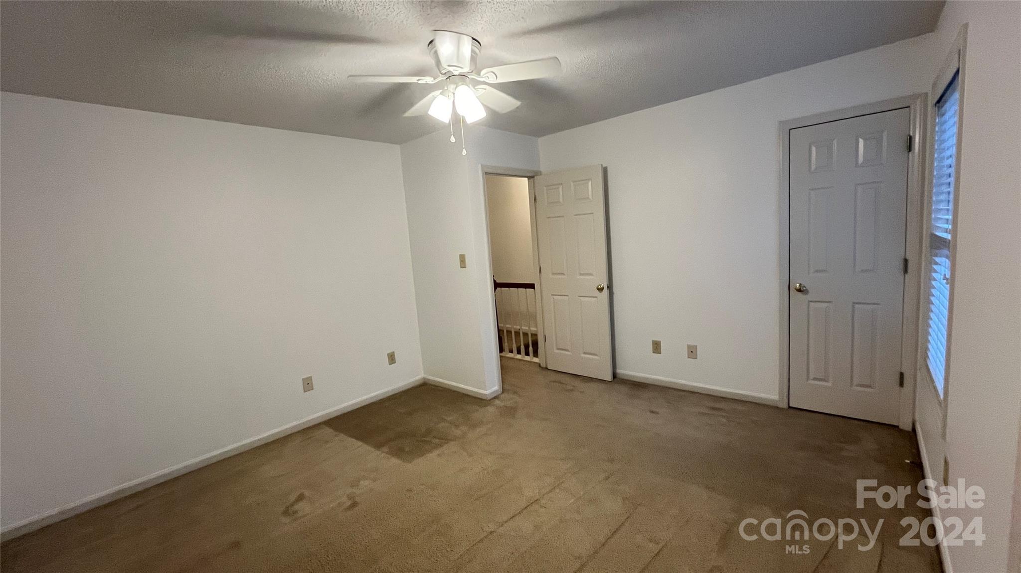 521 N Spring Avenue Unit: #521