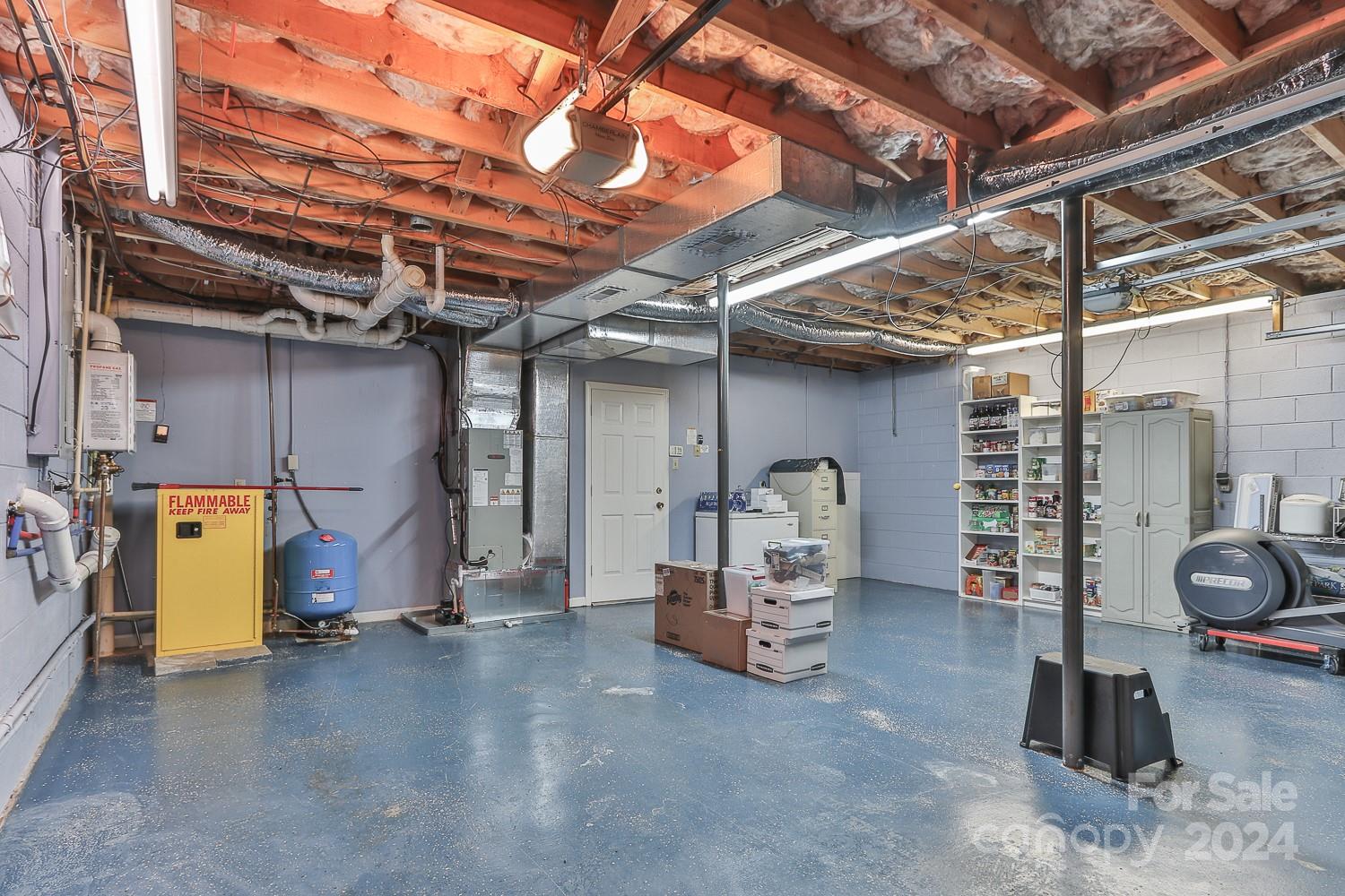 5076 NC Hwy 127 Highway