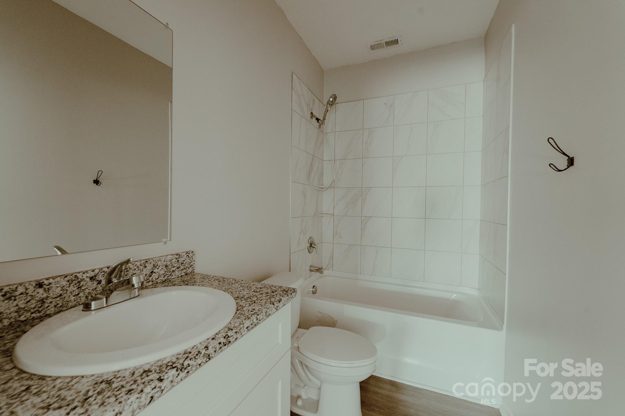 945 3rd Street Place SW