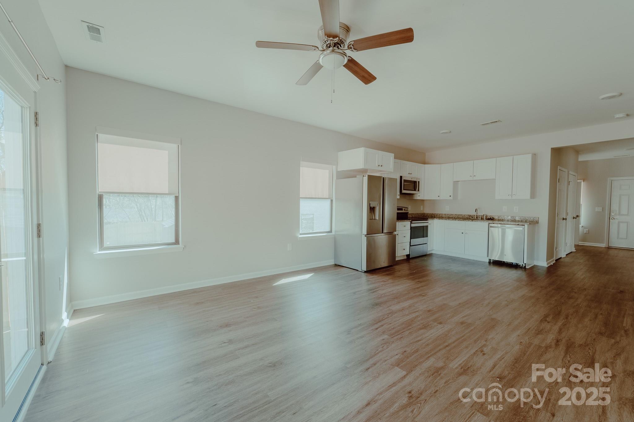 945 3rd Street Place SW