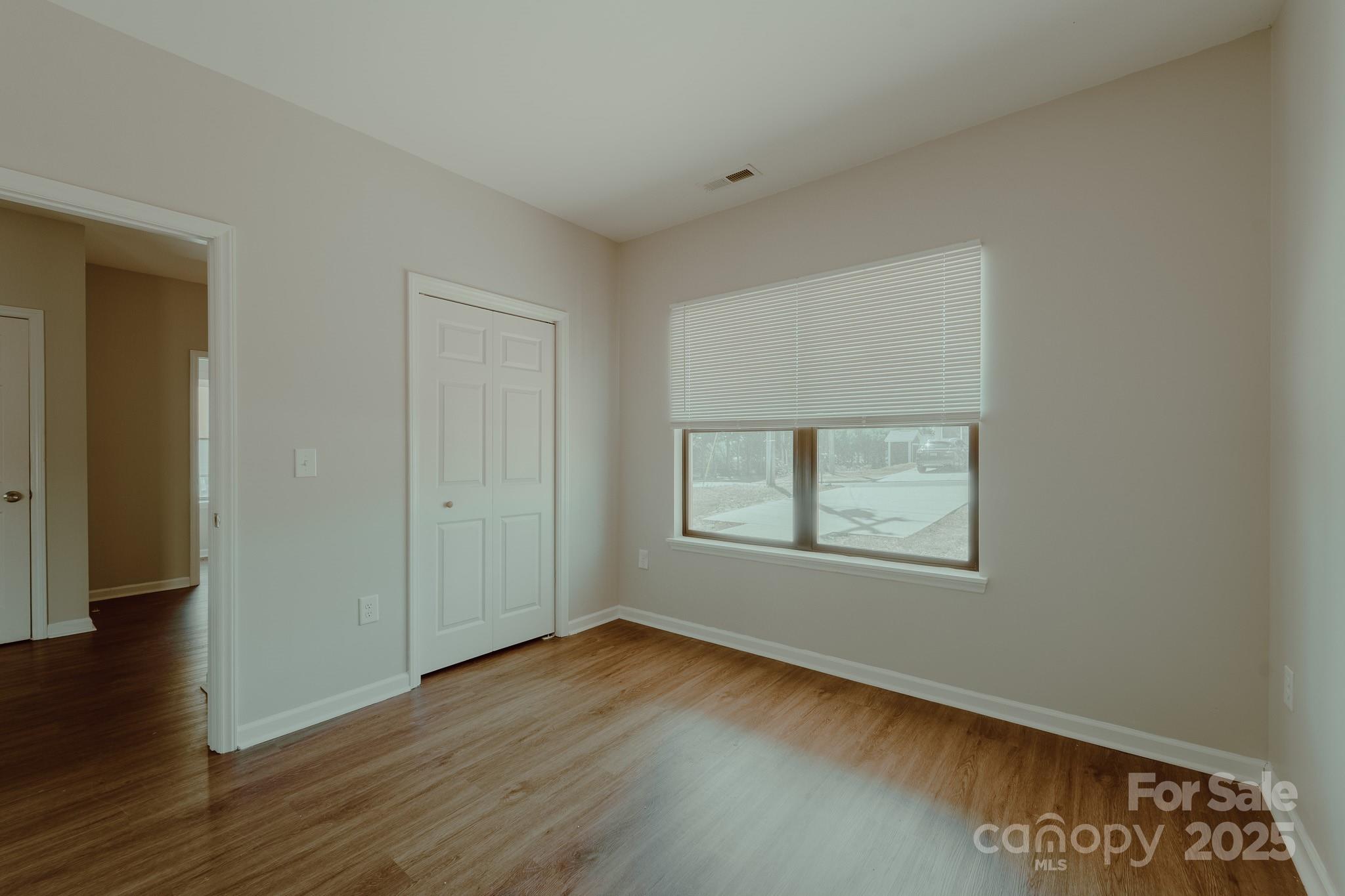 945 3rd Street Place SW