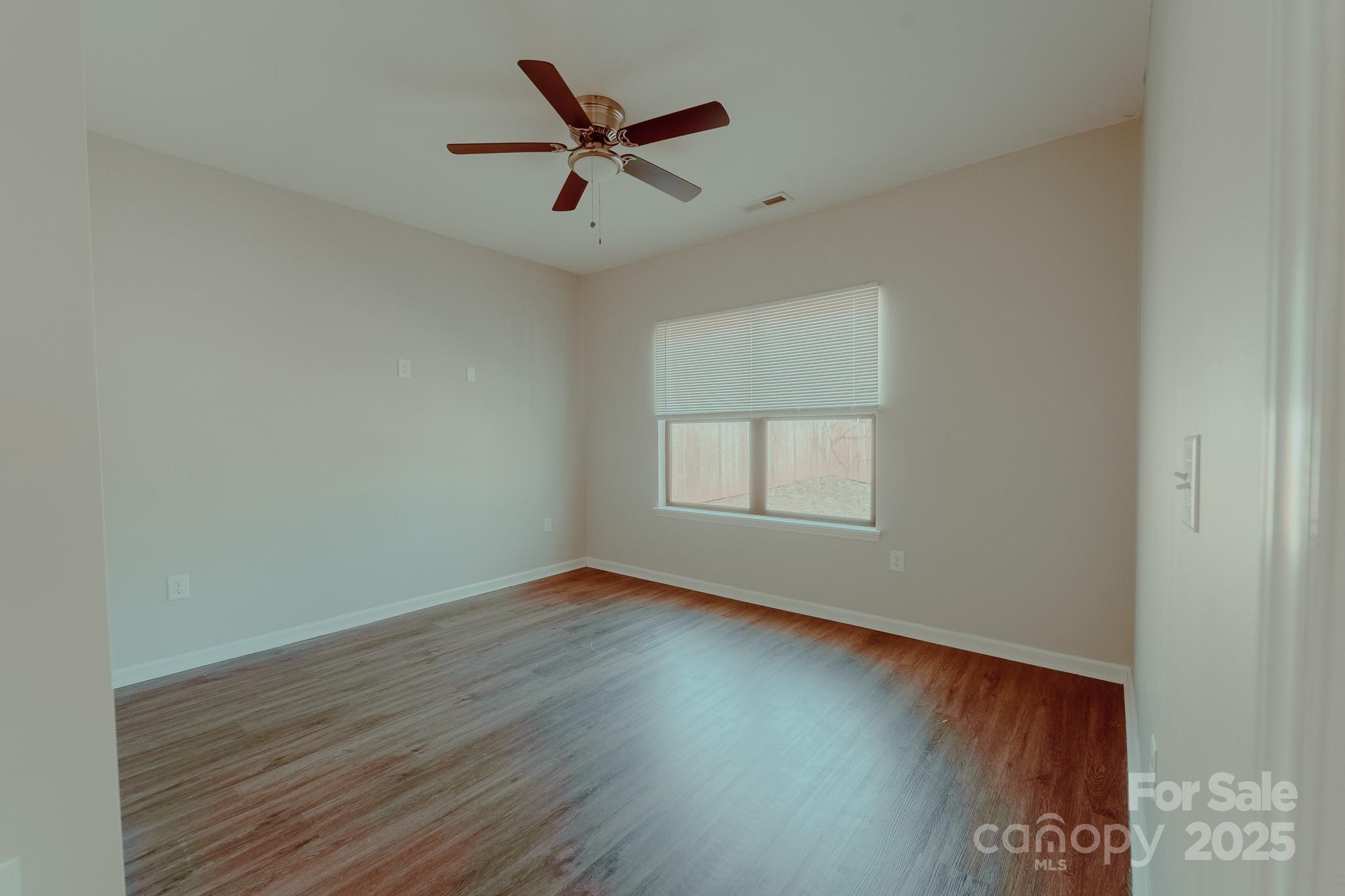 945 3rd Street Place SW