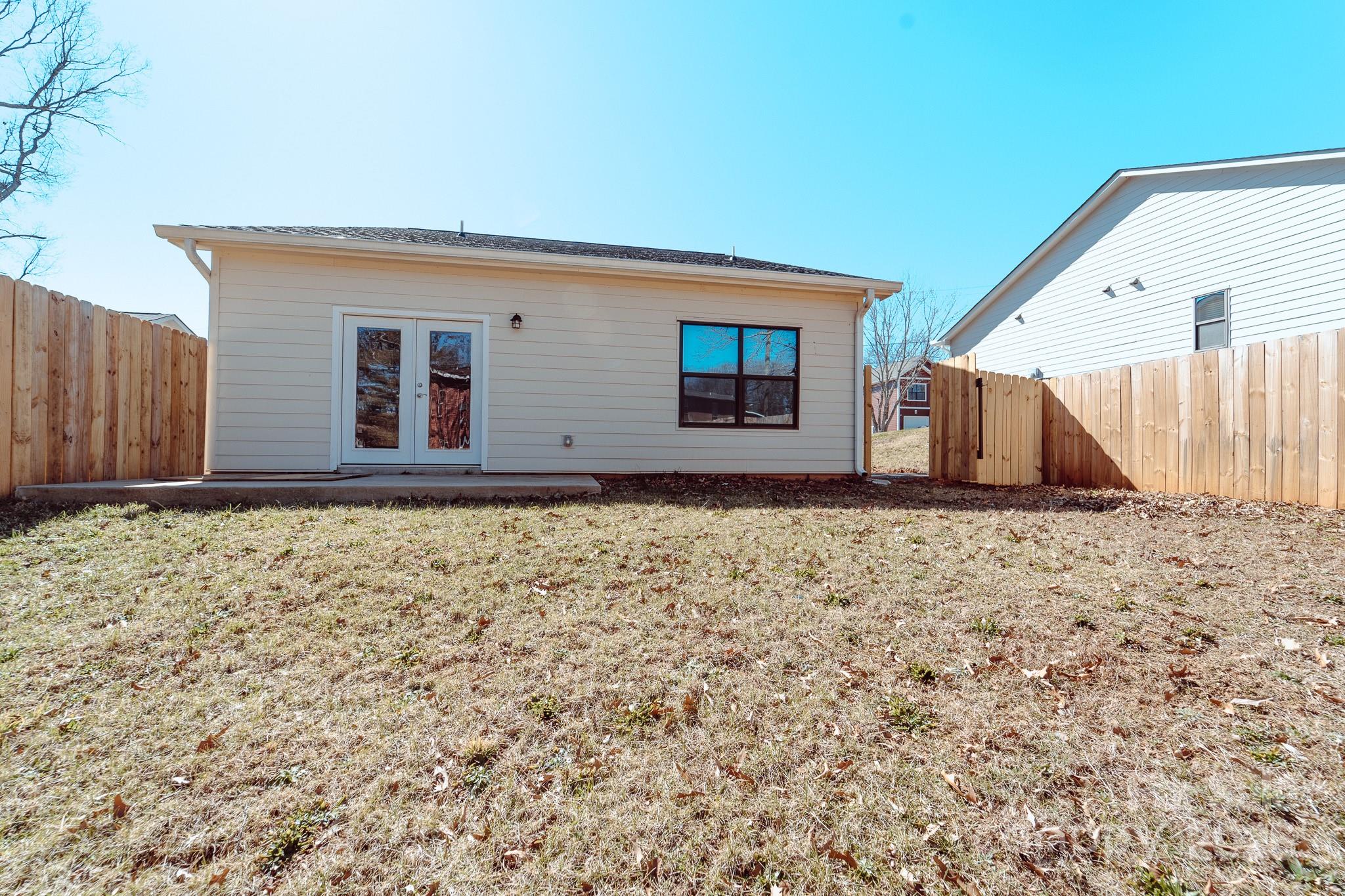 945 3rd Street Place SW