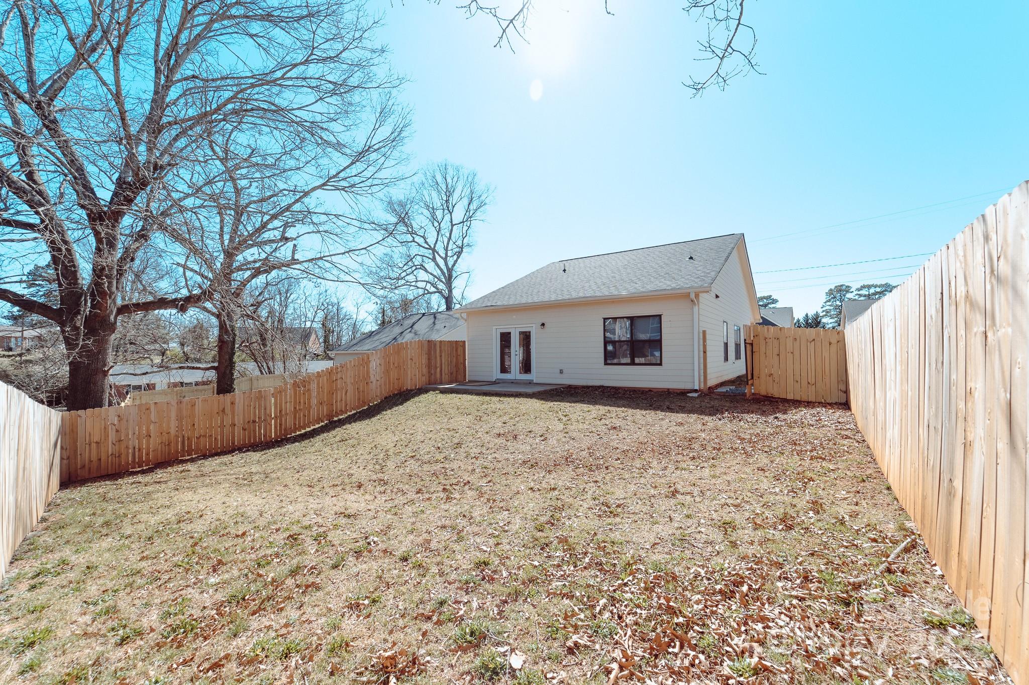 945 3rd Street Place SW