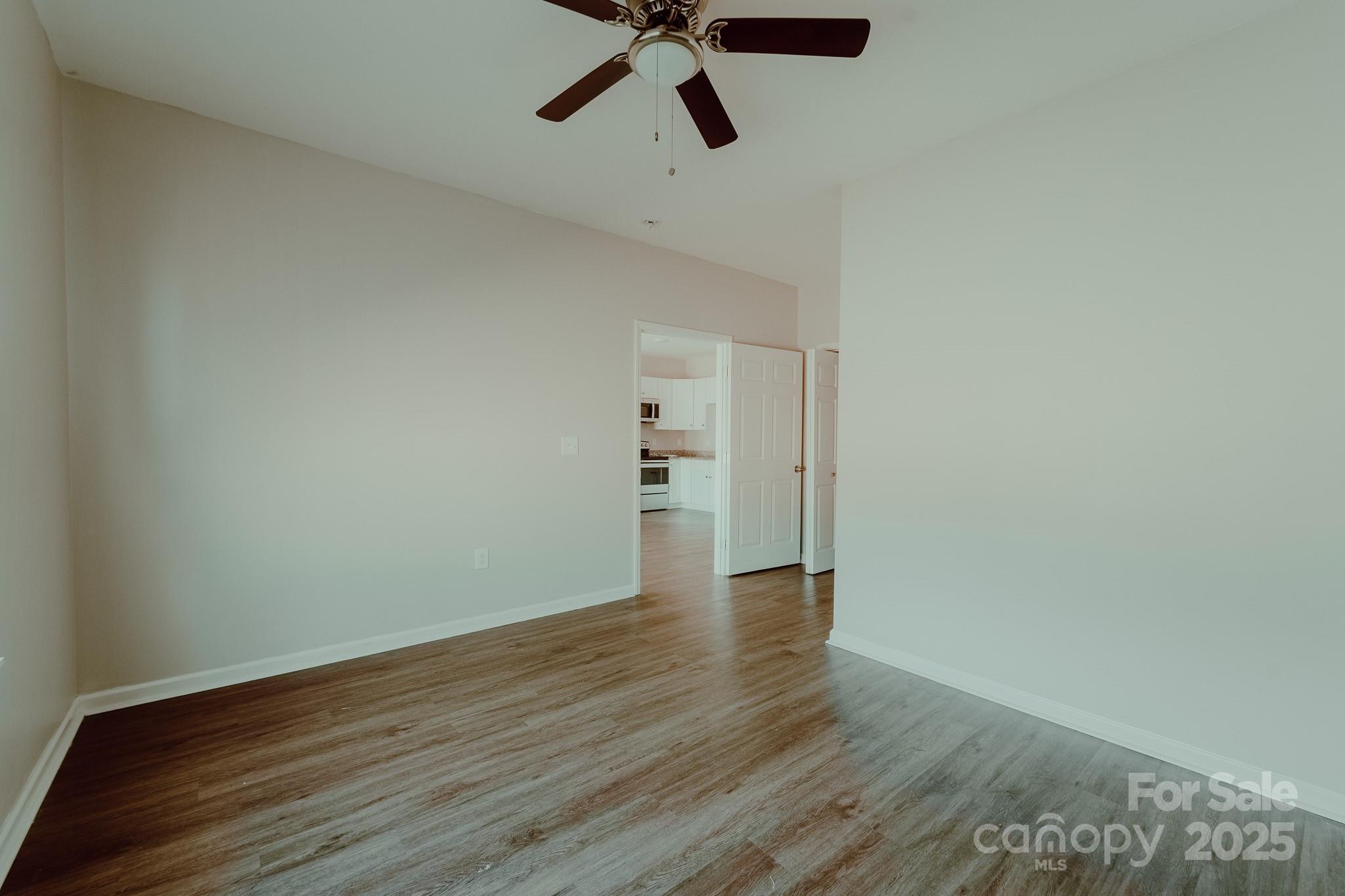 945 3rd Street Place SW