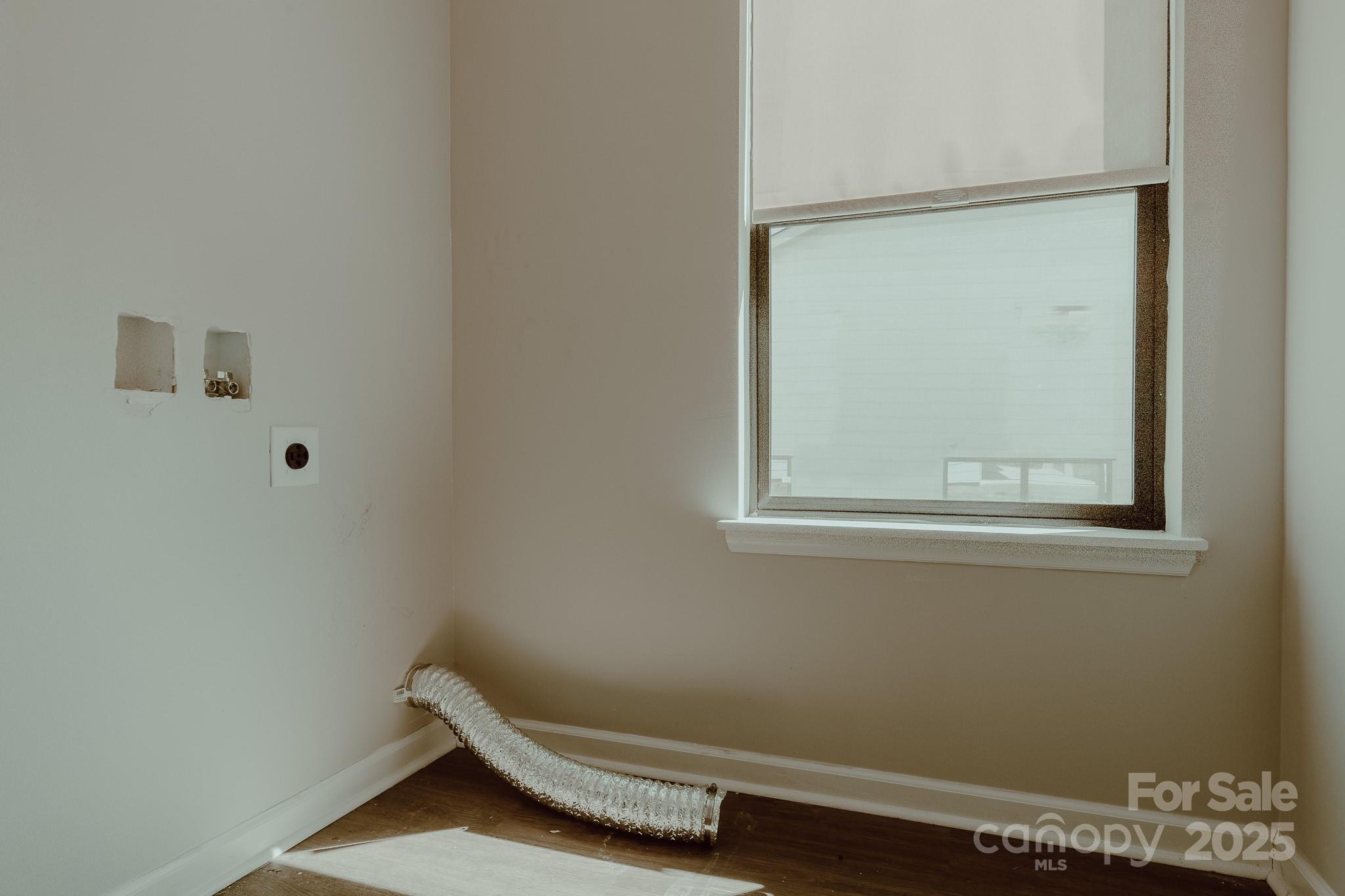 945 3rd Street Place SW