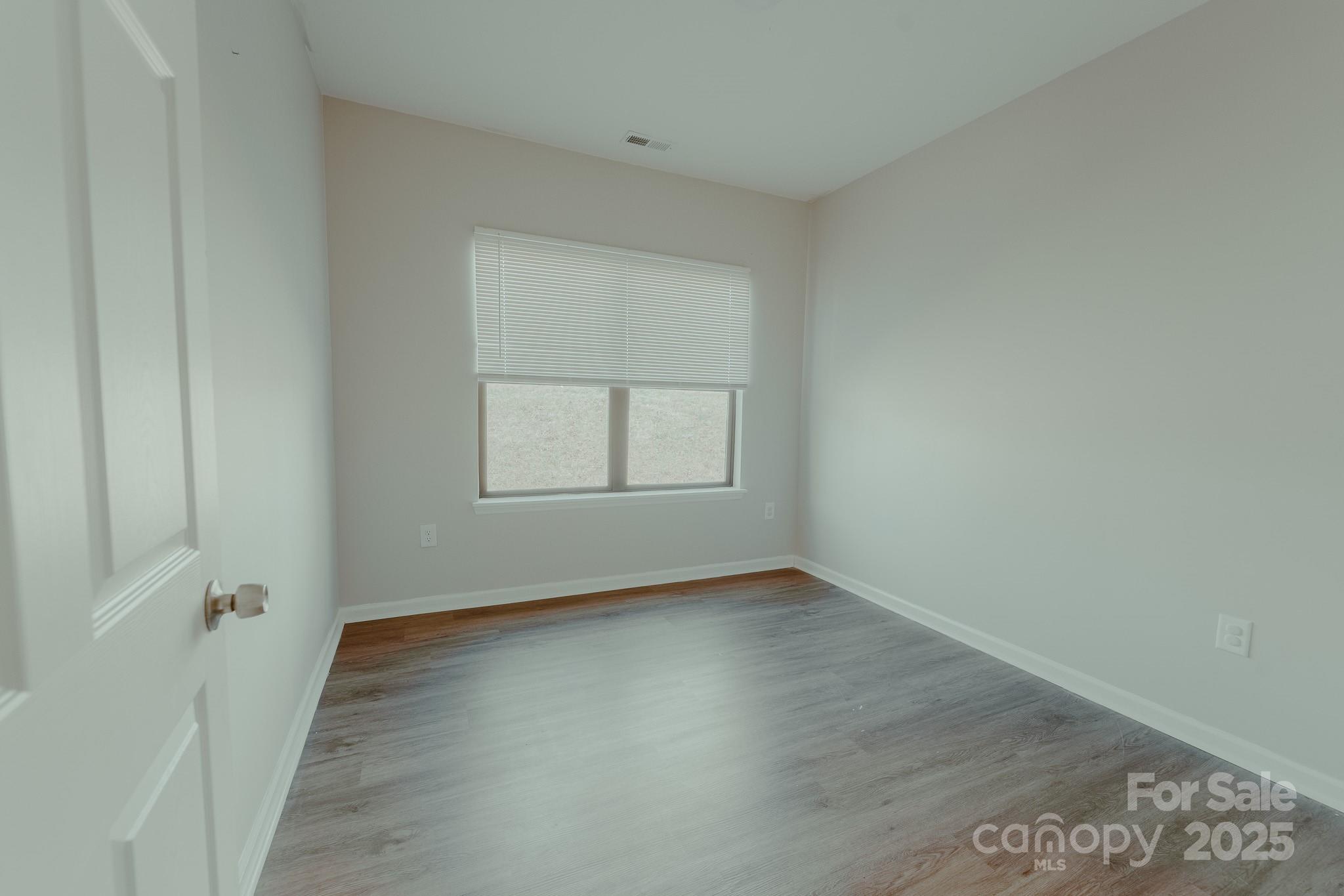 945 3rd Street Place SW