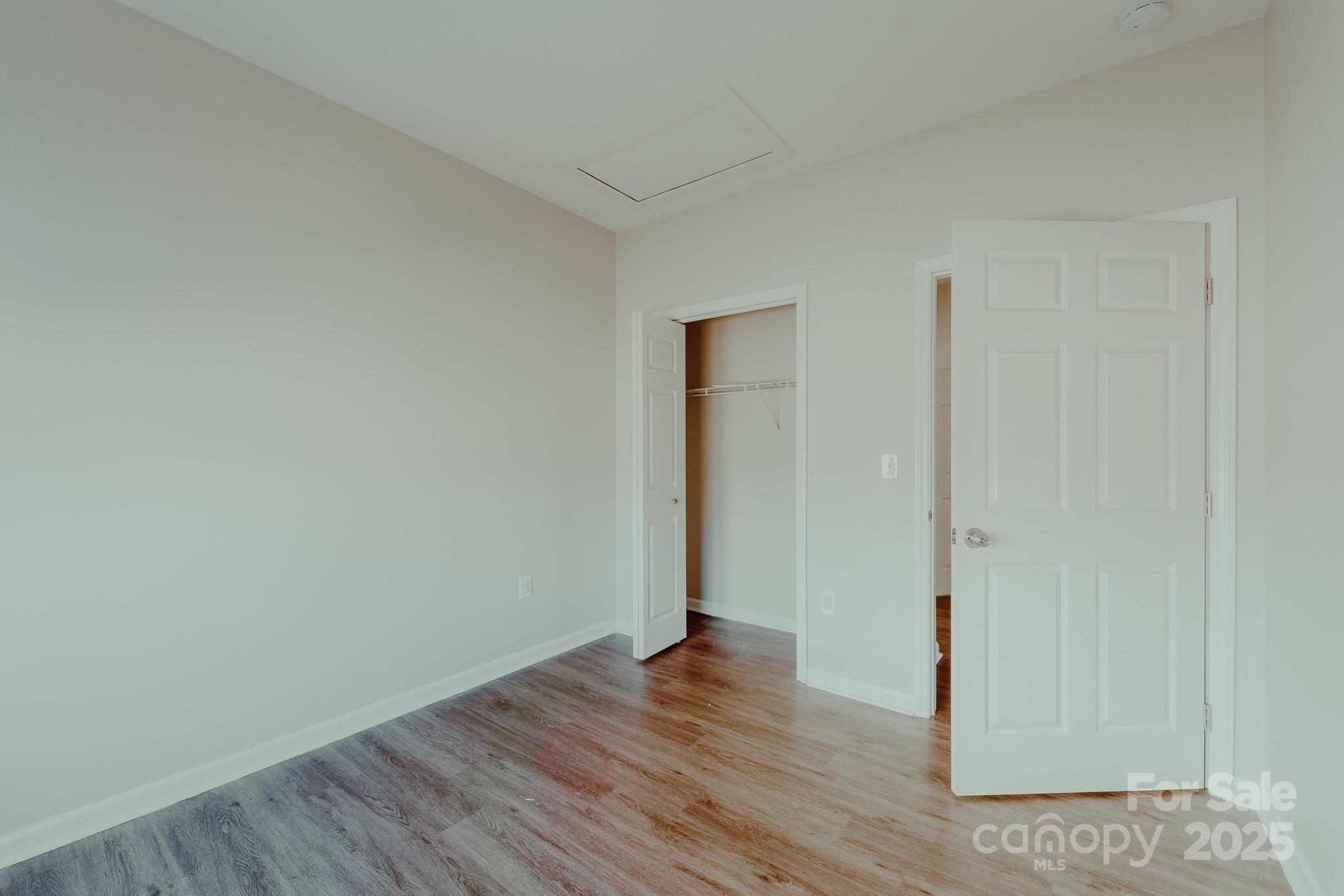 945 3rd Street Place SW