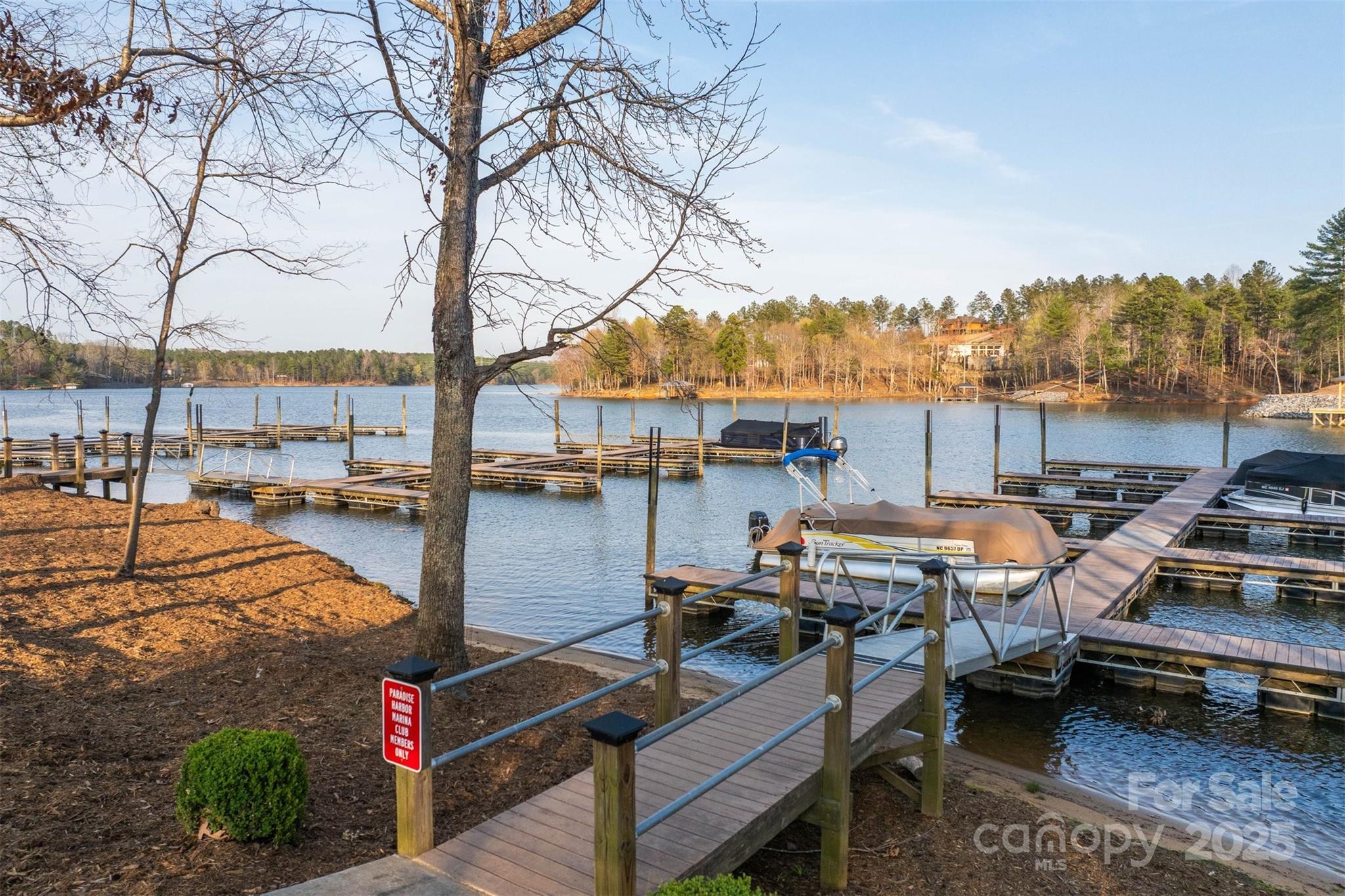 1672 W Paradise Harbor Drive