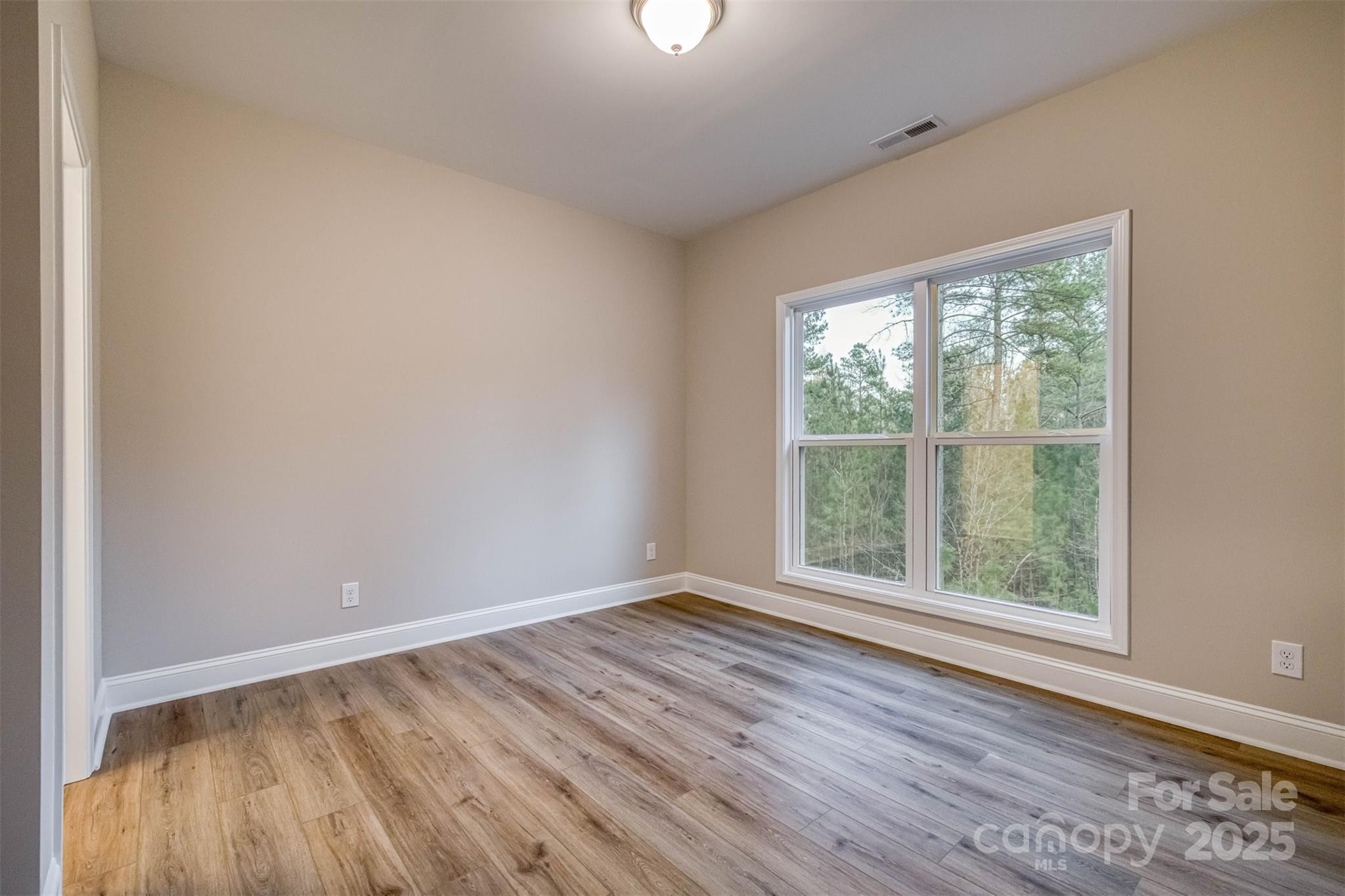 1672 W Paradise Harbor Drive