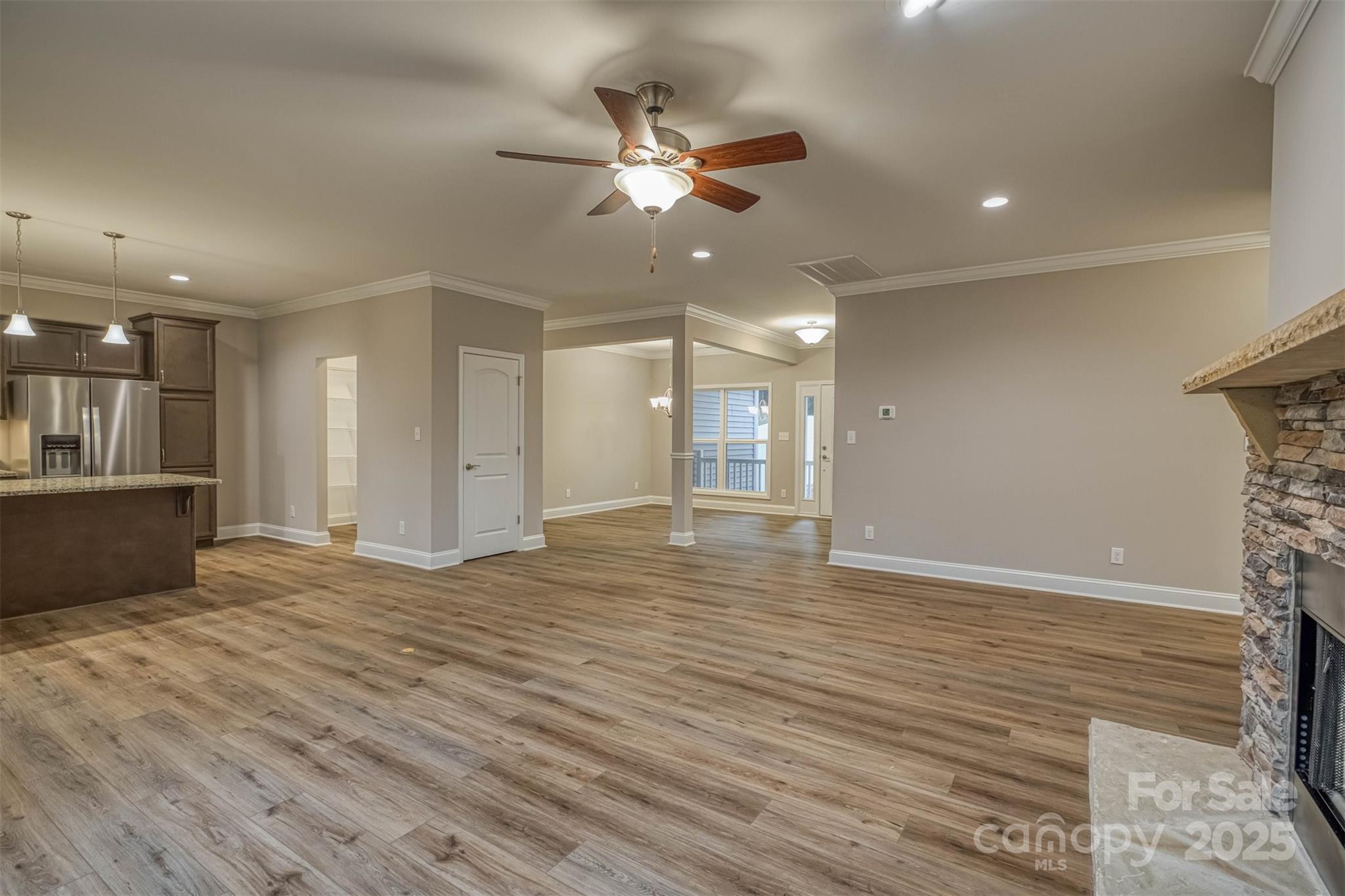 1672 W Paradise Harbor Drive