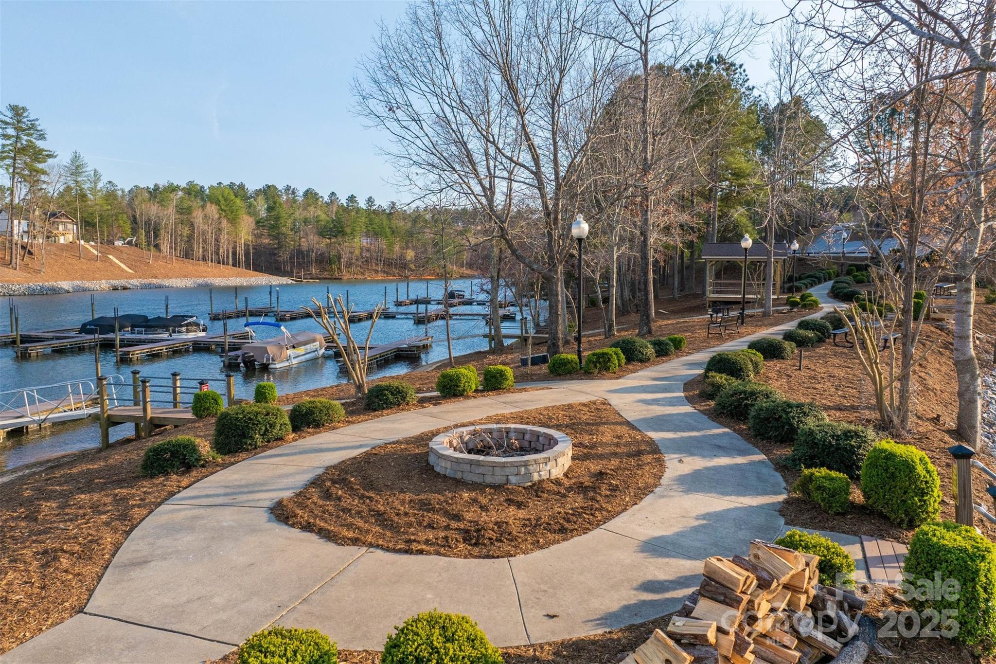 1672 W Paradise Harbor Drive