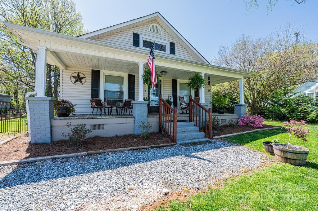160 N Main Street