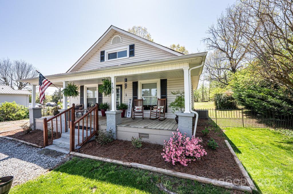160 N Main Street