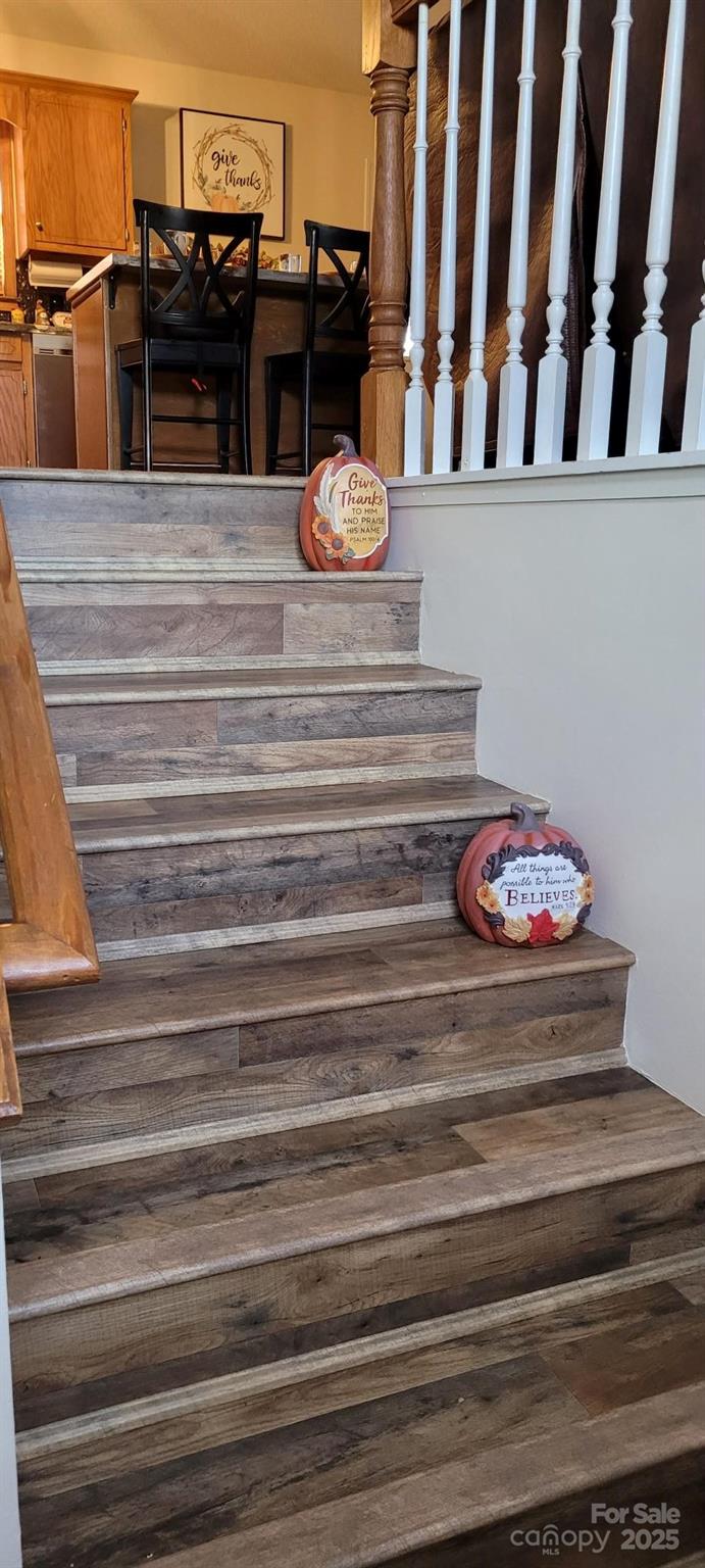 4721 Petra Mill Road