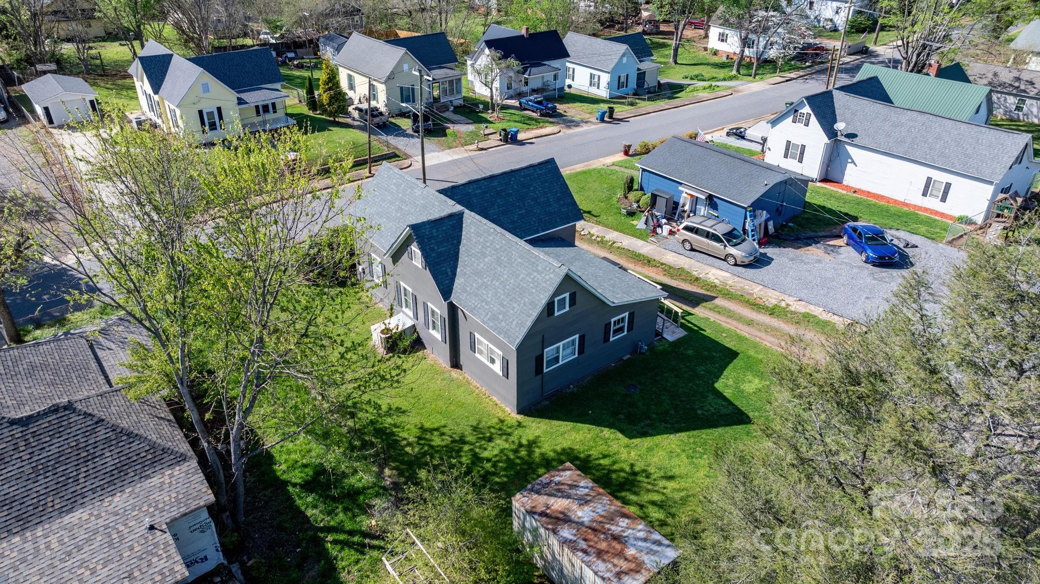 71 14th Street SE