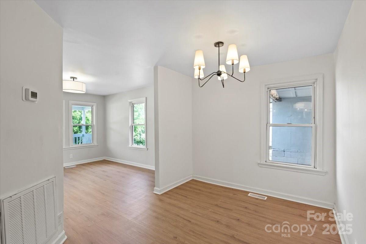 300 N Ervin Avenue