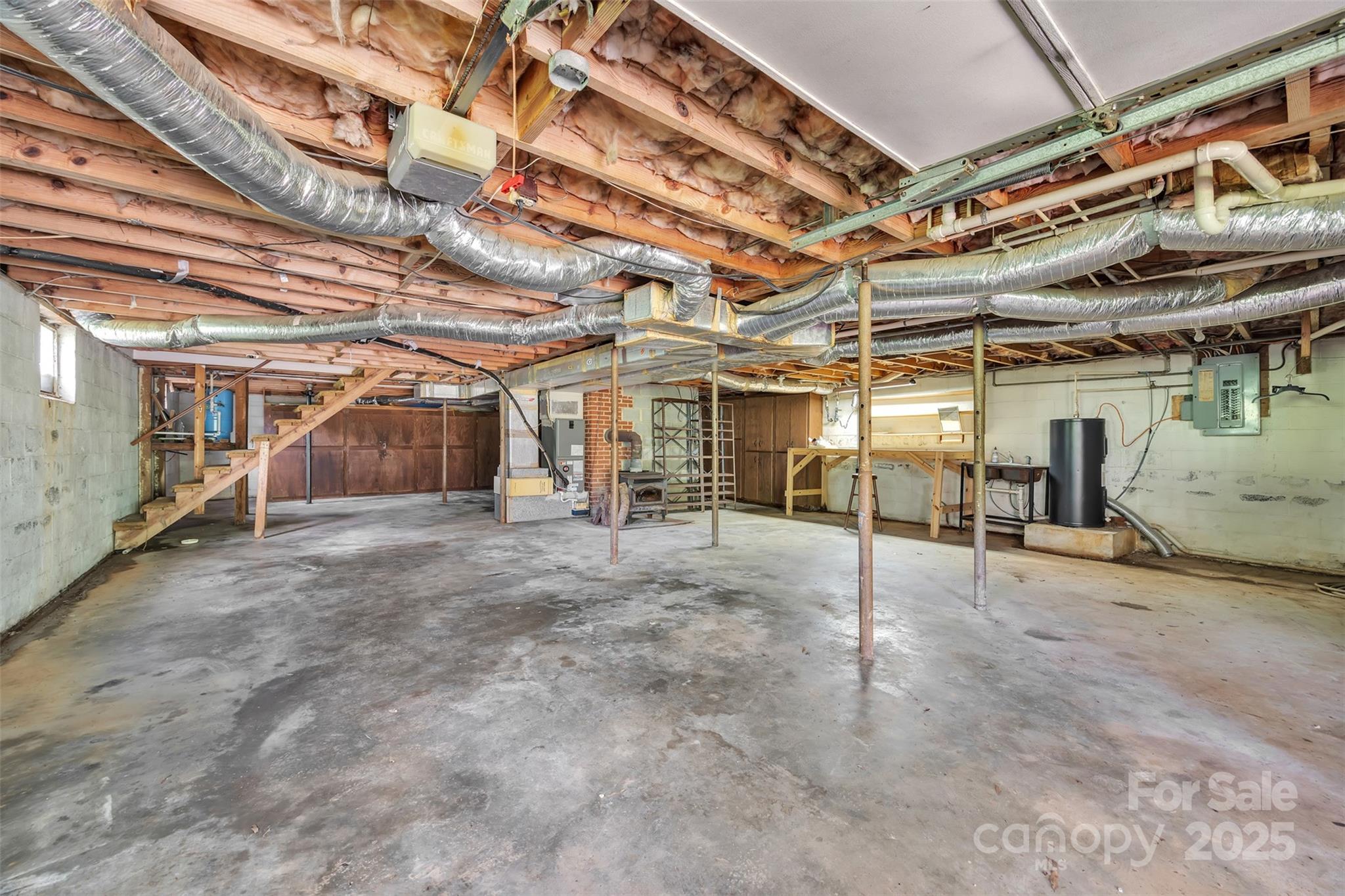 1770 NC 90 Highway W Unit: 60