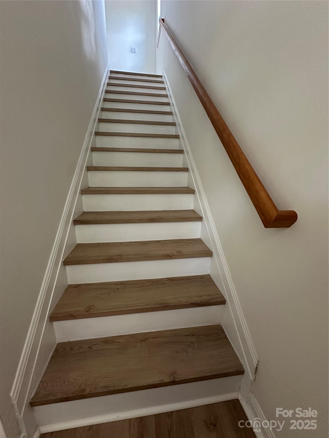 760 3rd Street Place SW