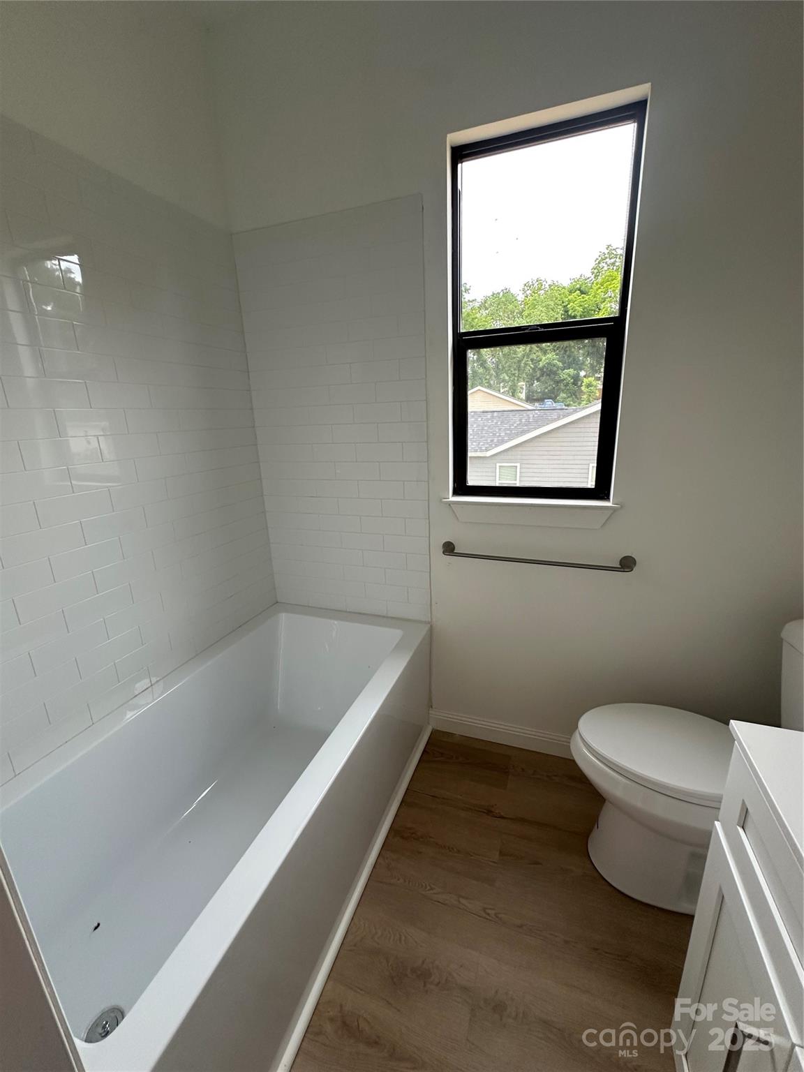 760 3rd Street Place SW