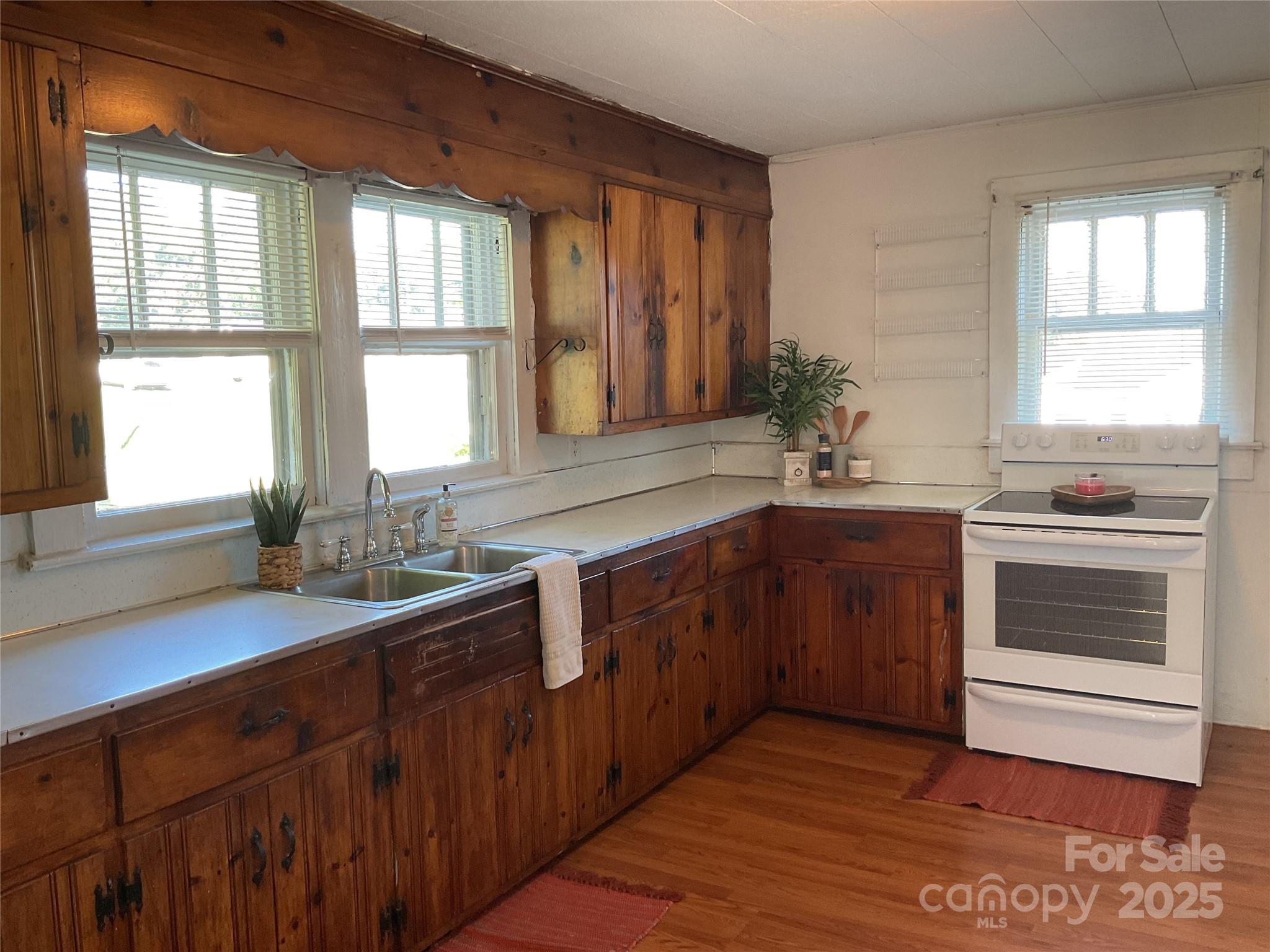 2138 SW Haven Circle