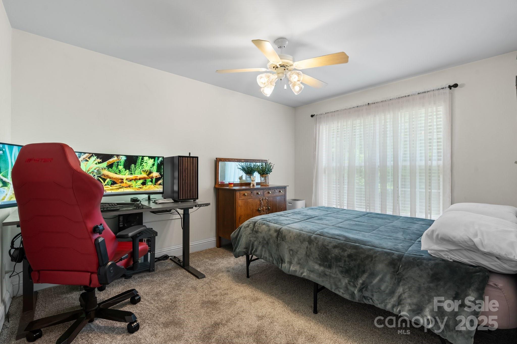 1028 Pocono Place