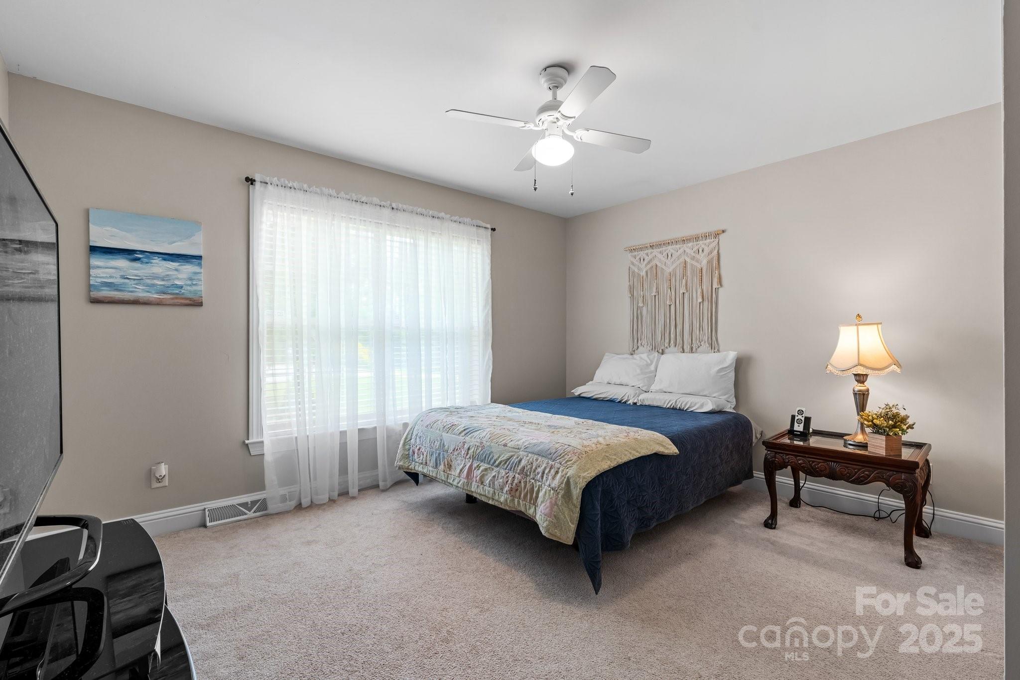 1028 Pocono Place