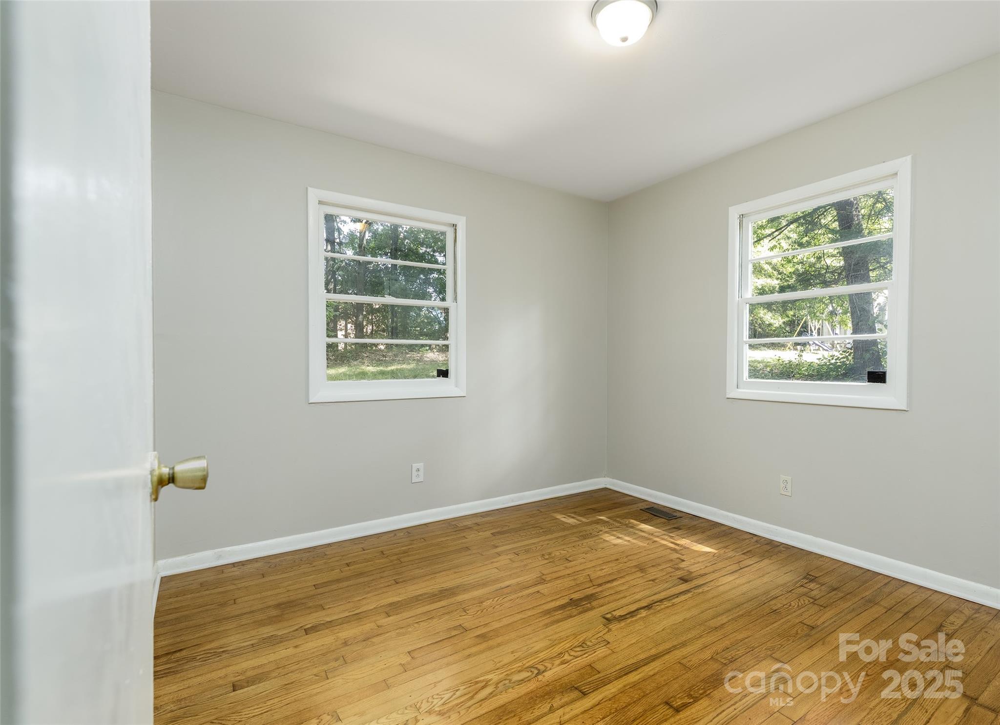 24 19th Street NW