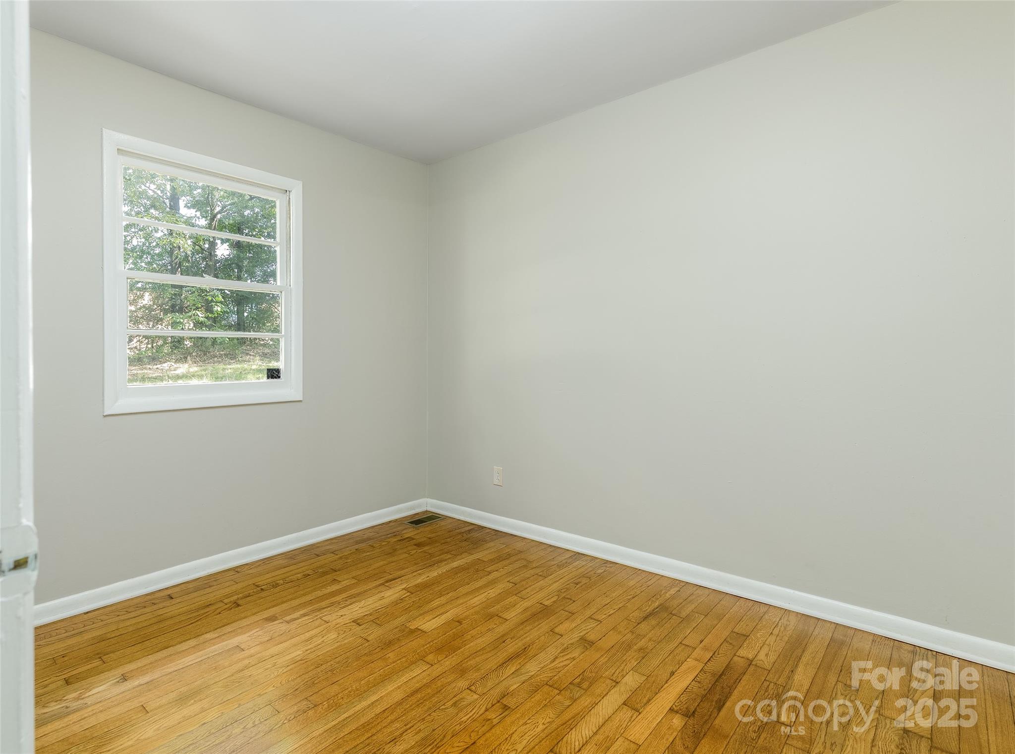 24 19th Street NW