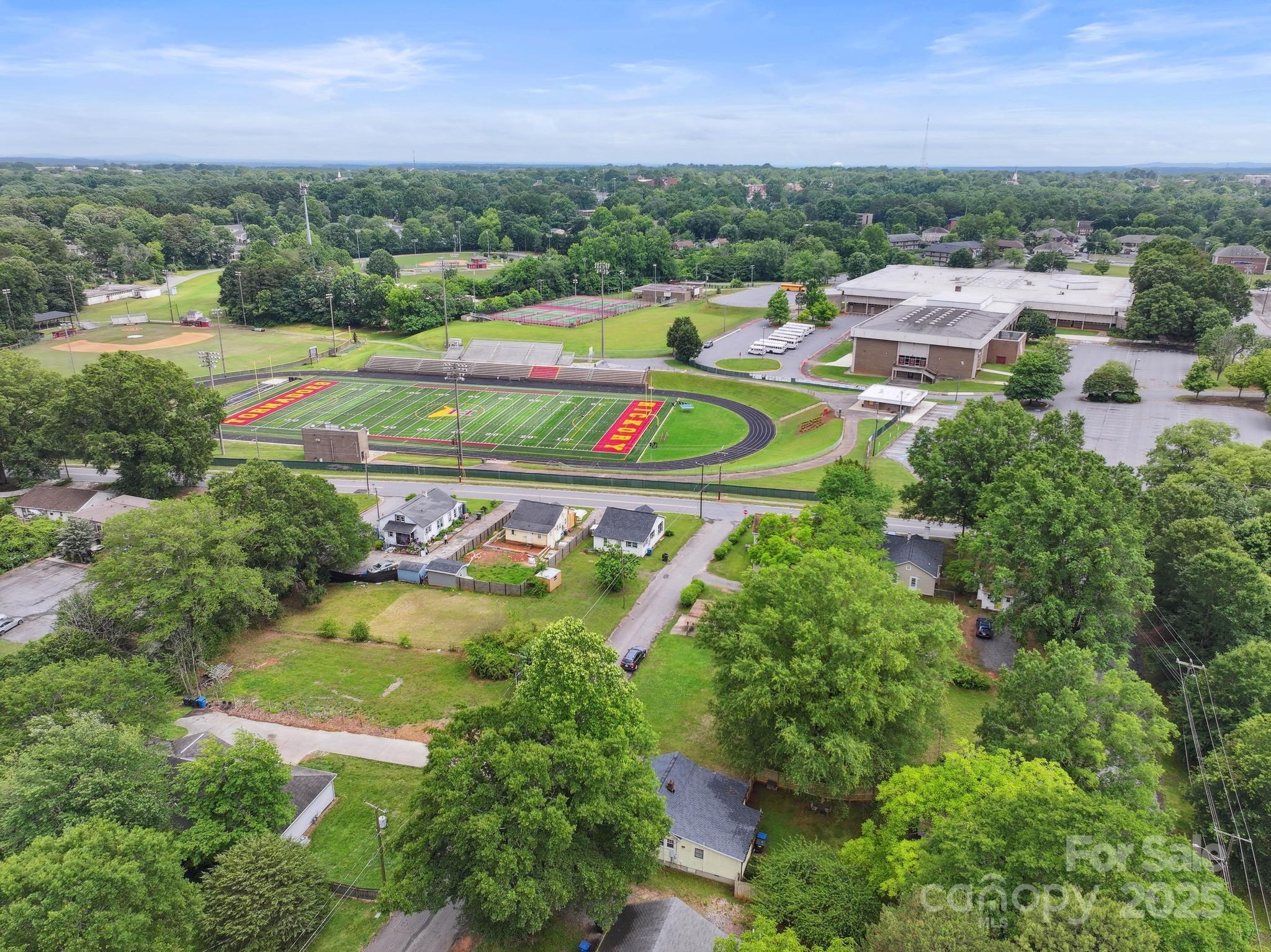 1425 3rd Street Place NE