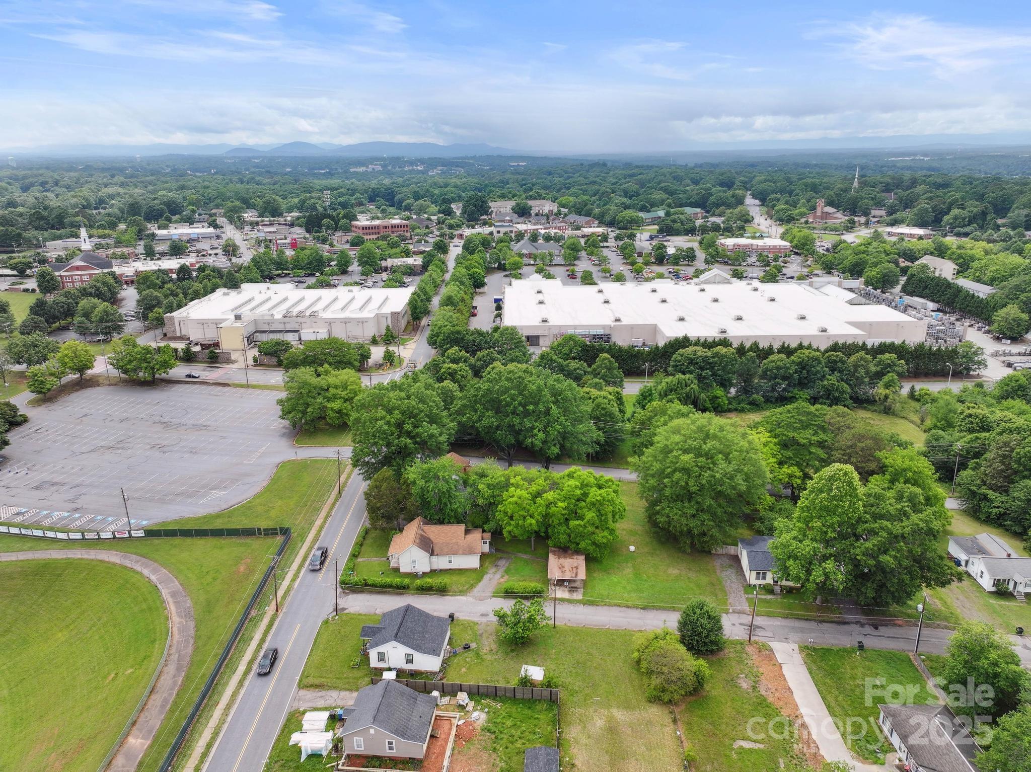 1425 3rd Street Place NE