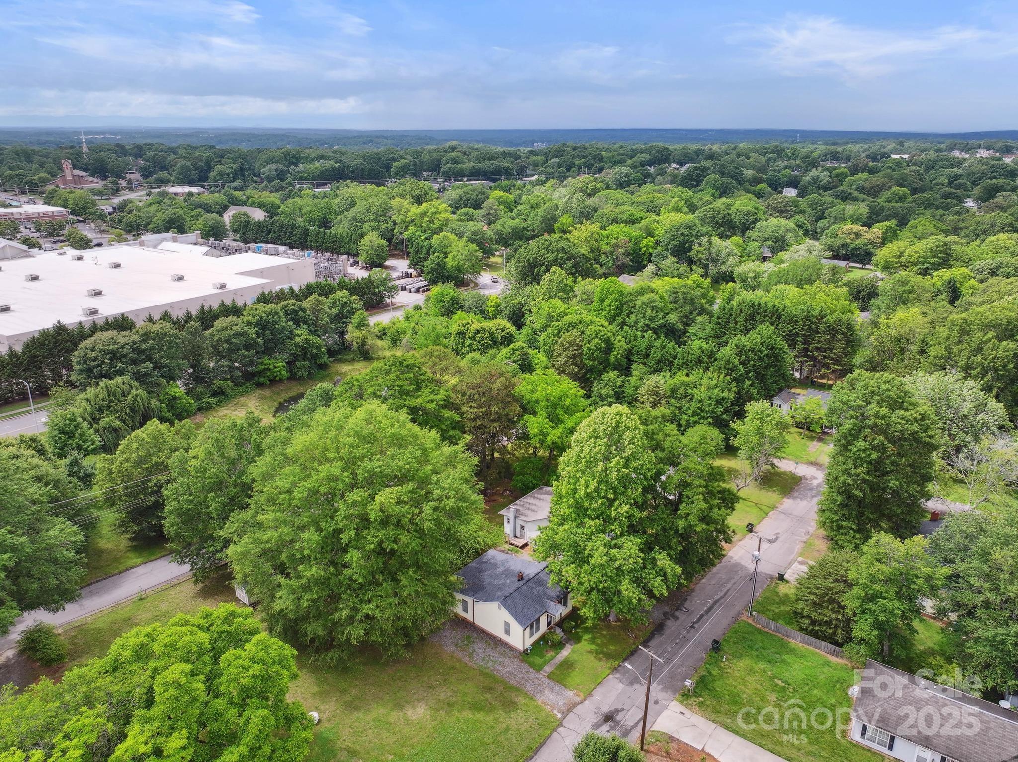 1425 3rd Street Place NE