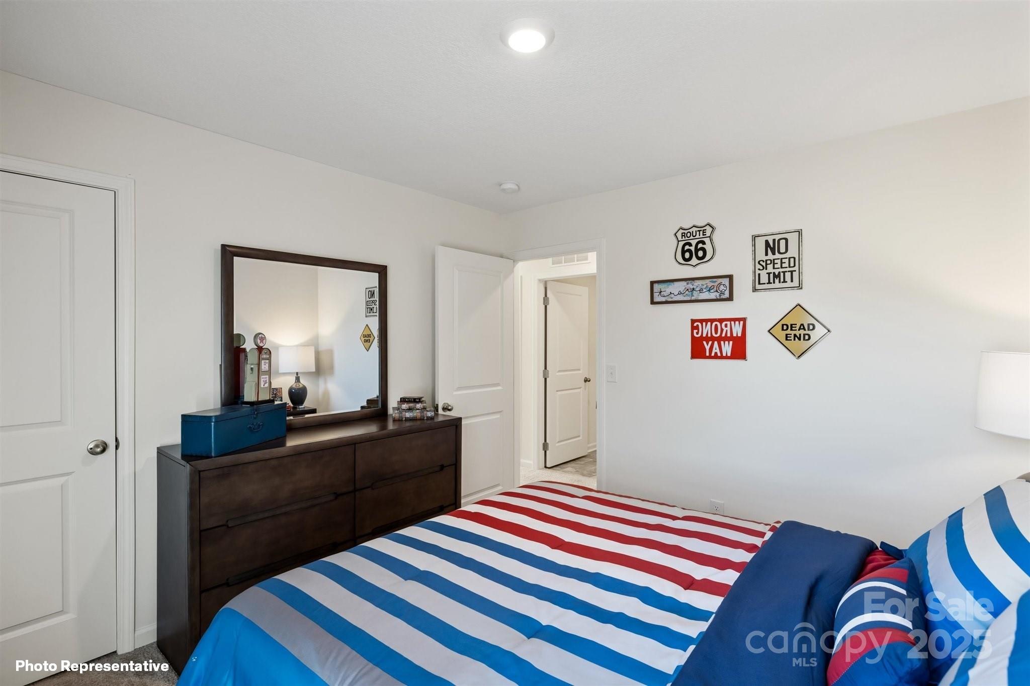 1350 37th Avenue Lane NE